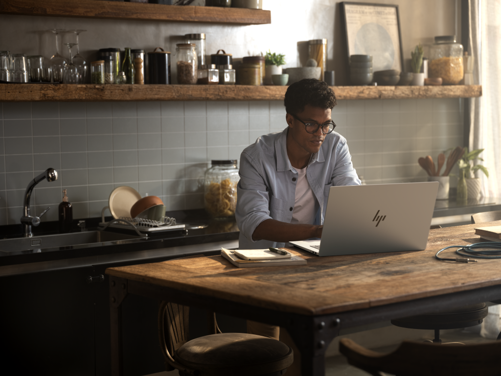 Ноутбук HP OmniBook 7 AI 17-dc0000ua (C3VE9EA)фото11