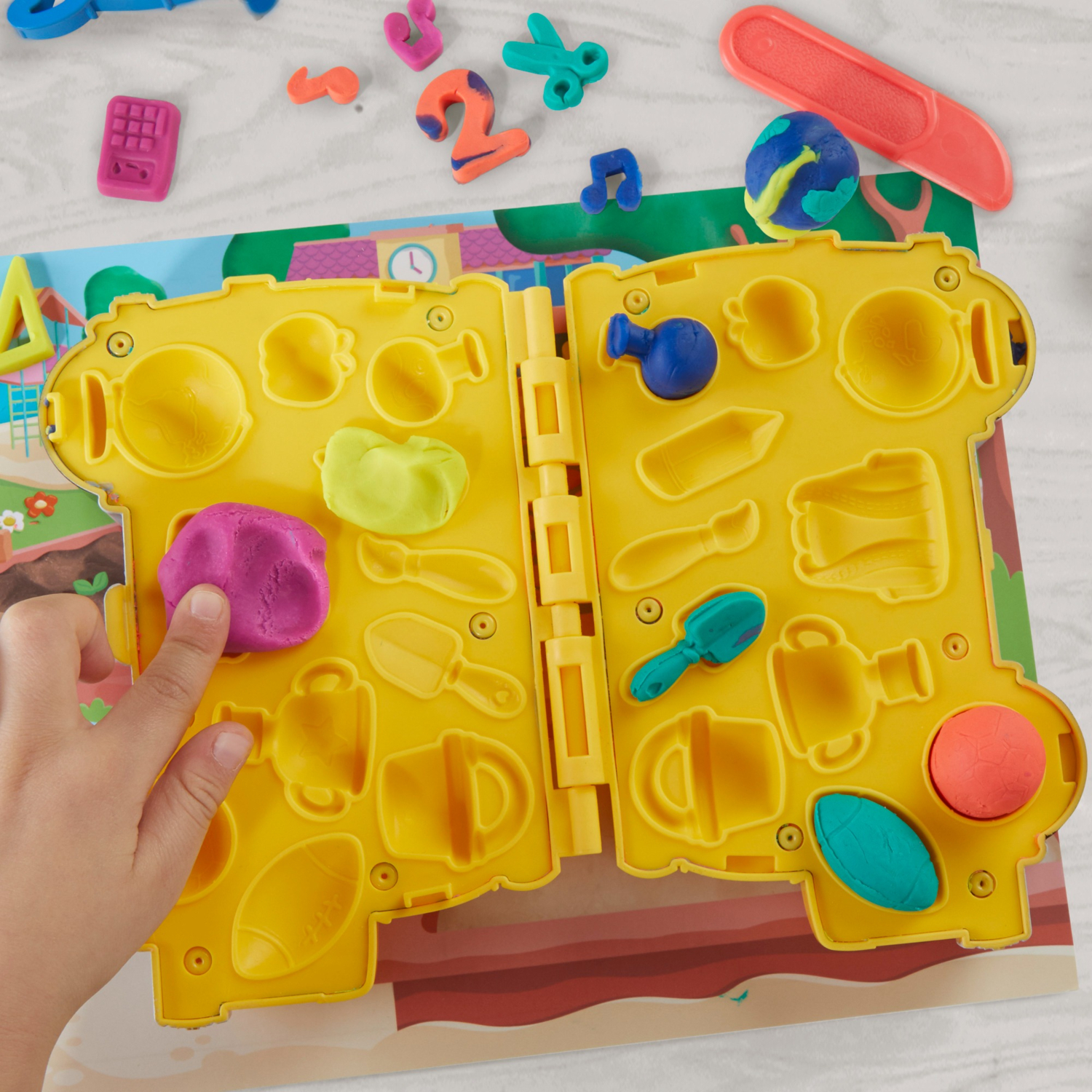 Набор для творчества Hasbro с лепочной массой "Веселый школьный день" (G1641) фото