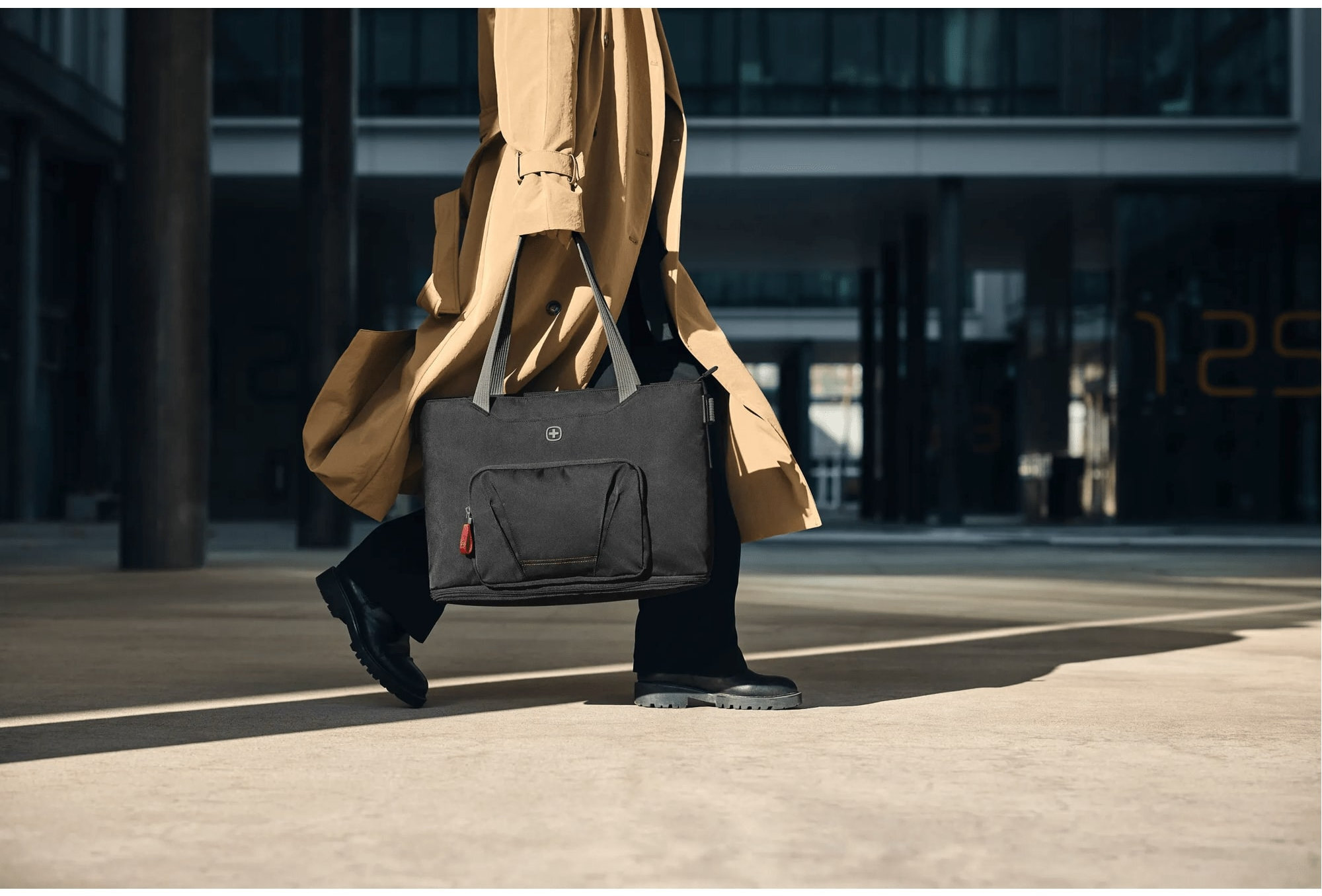 Сумка Wenger, Motion Deluxe Tote 15.6" Black (612543) фото 7