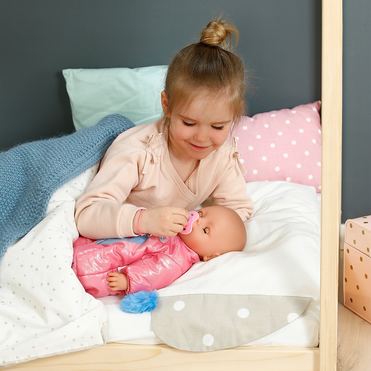 Кукла Baby Born – Зимняя Красотка Эмма (43 см, с аксессуарами) (838907) фото 7