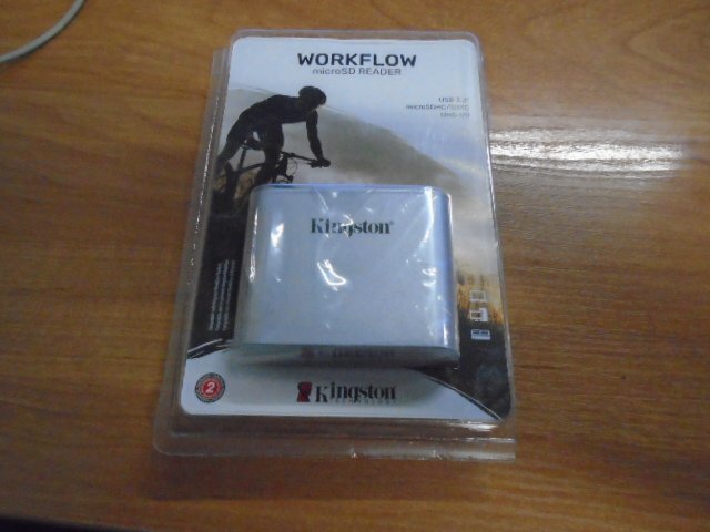Кардридер Kingston Workflow Dual-Slot microSDHC/SDXC UHS-II Card Reader (WFS-SDC) фото 4