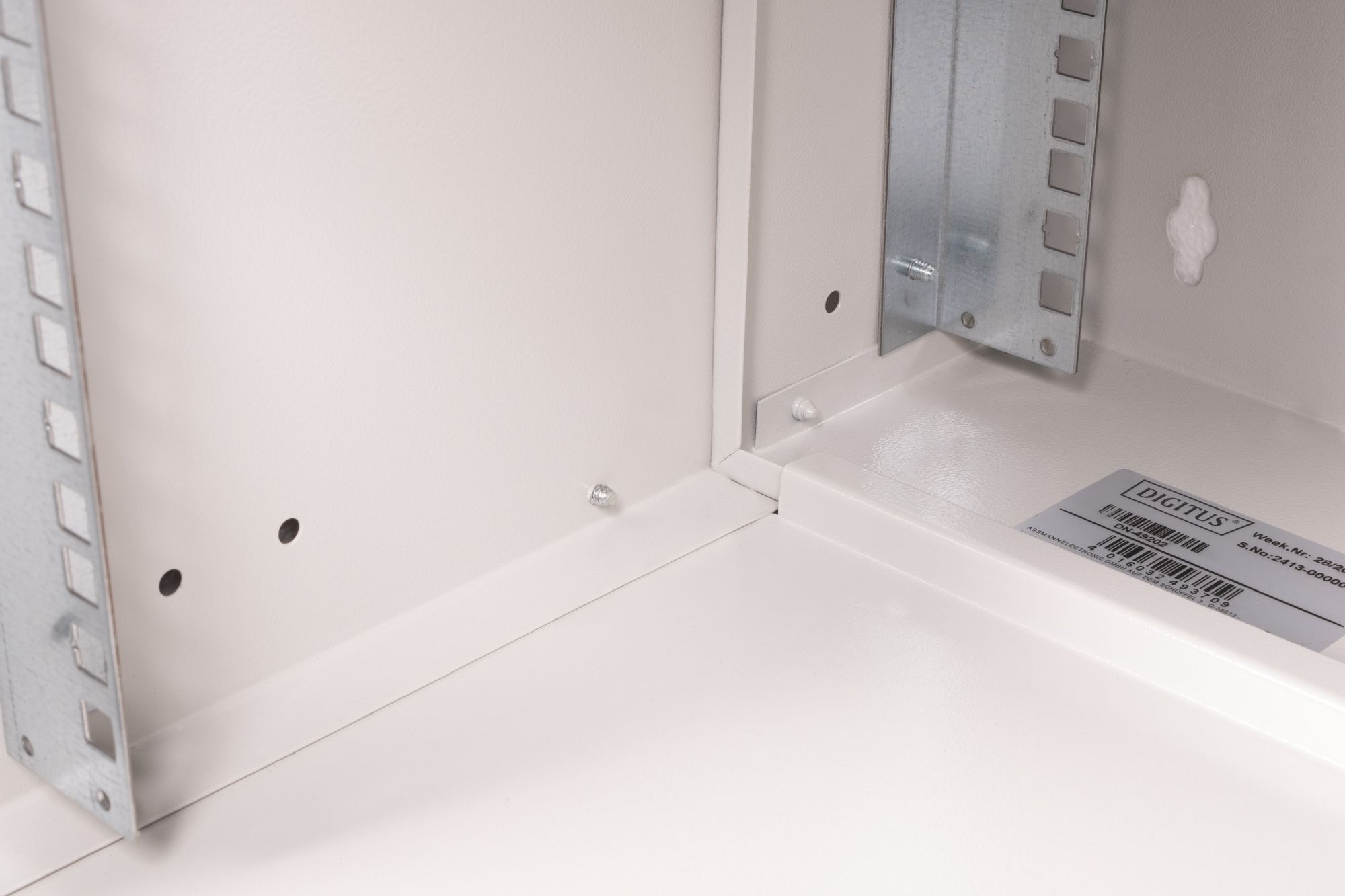 Шкаф DIGITUS 19", 7U, SOHO PRO, стеклянная дверь, 540x400 мм, 60кг, серый (DN-49202) фото 9