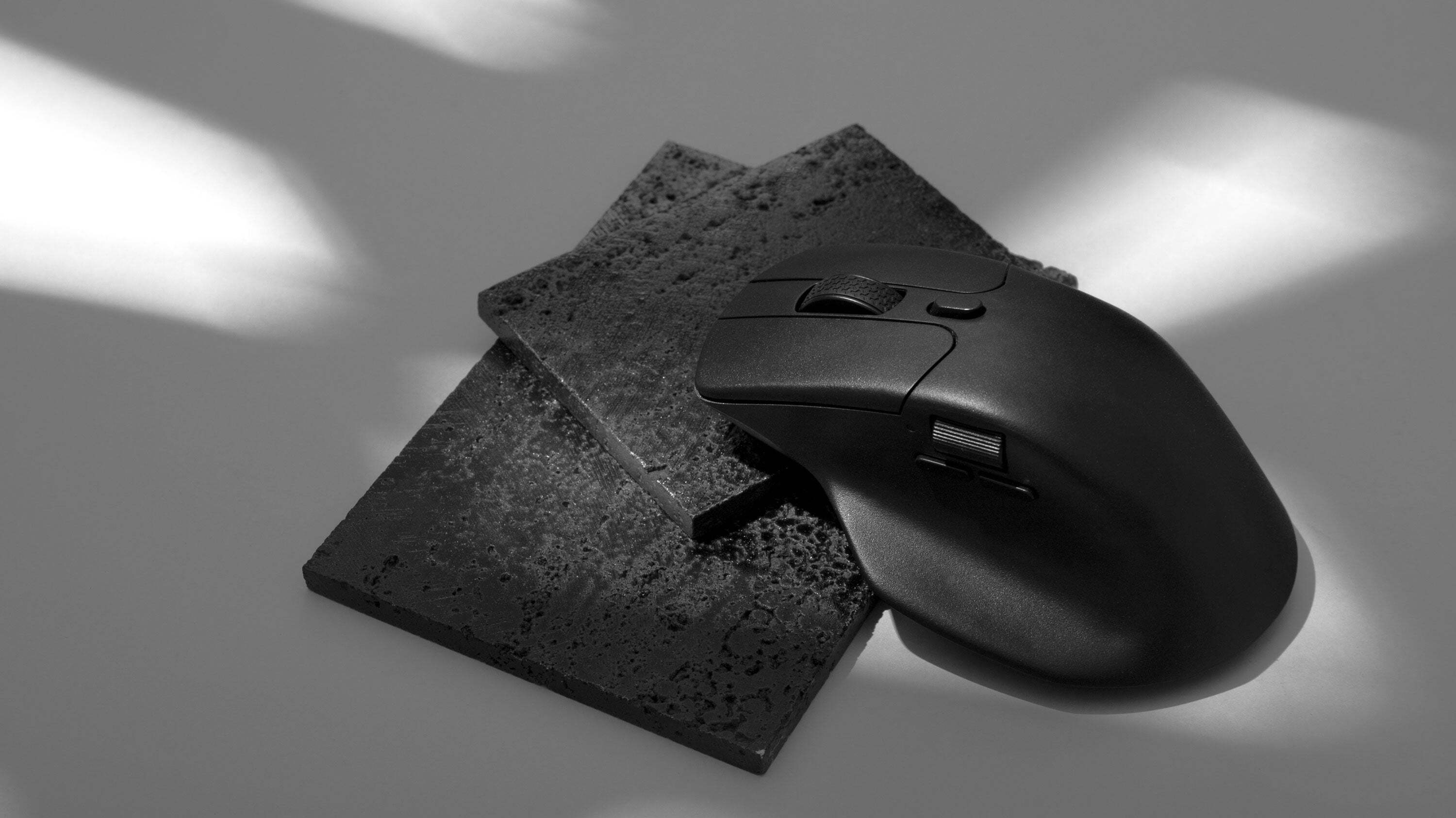 Мышь Keychron M6 BT/WL/USB-A/USB-C Black (M6-A1) фото 3