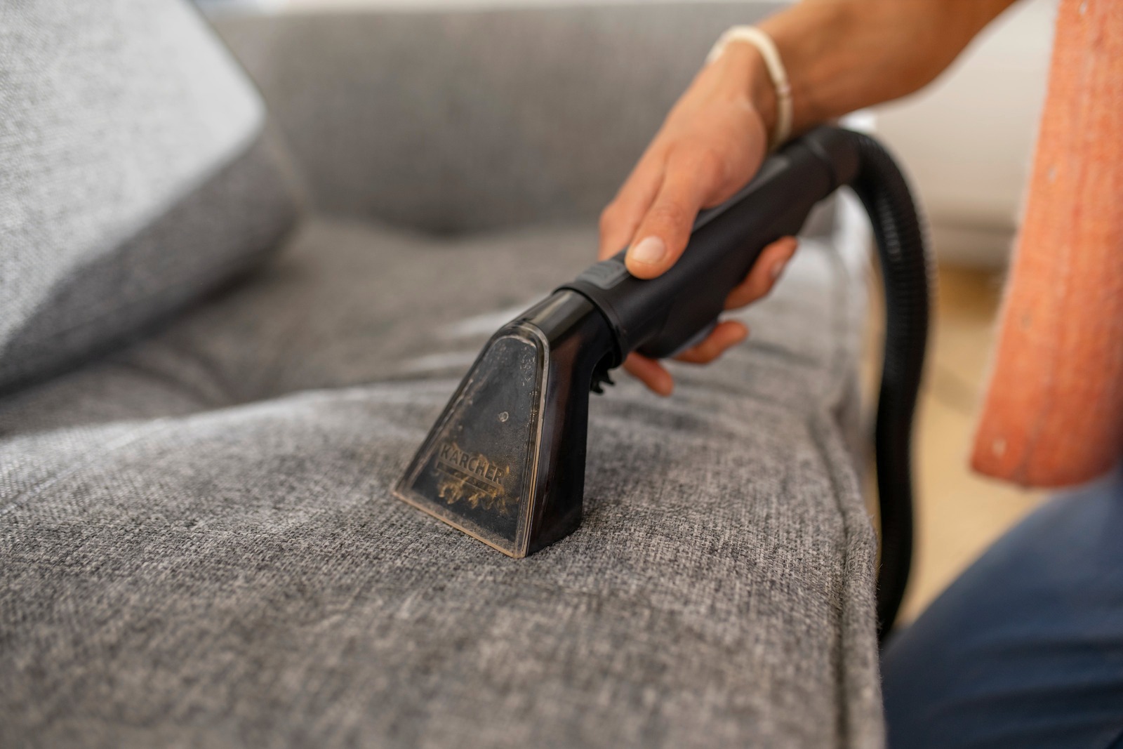 Пылесос профессиональный моющий Karcher SE 2 Spot (1.081-410.0) фото 