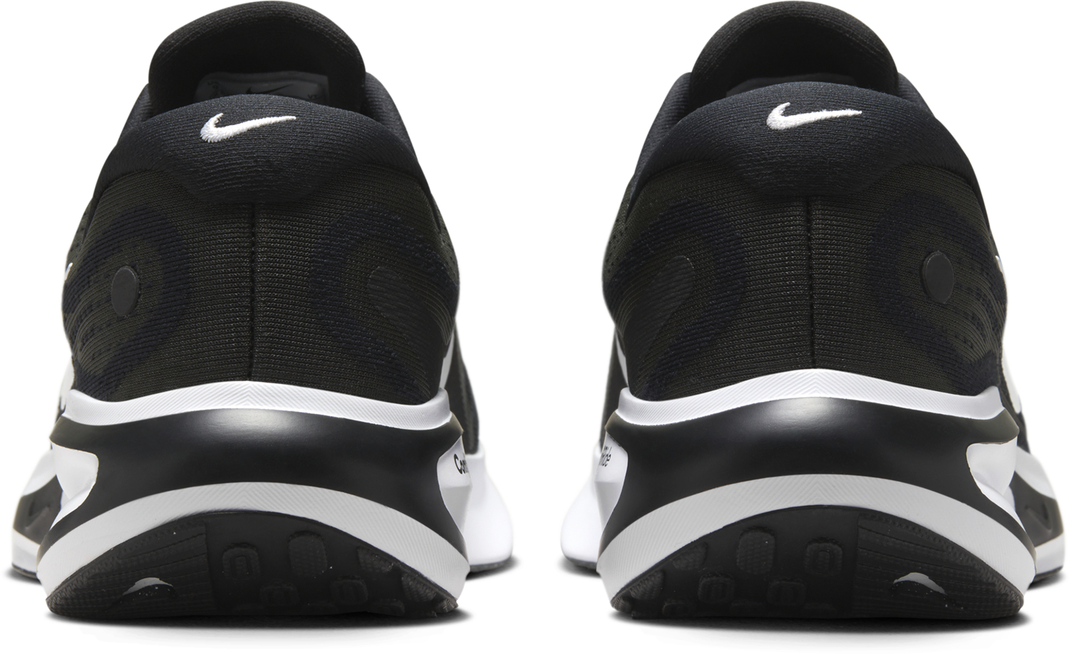 Кроссовки женские Nike W Journey Run FJ7765-001 36,5 (6 US) черные фото