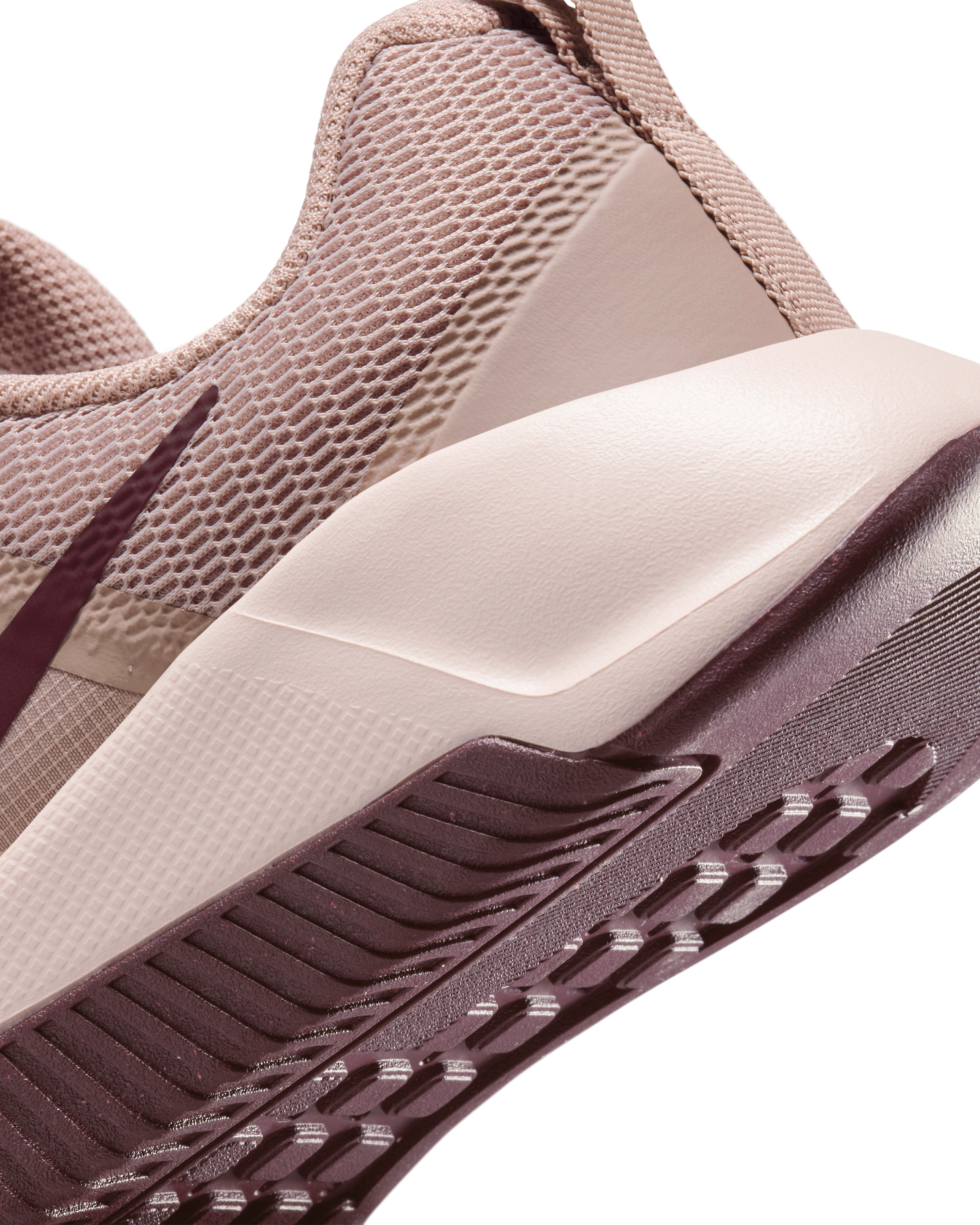 Кроссовки женские Nike W Mc Trainer 3 FQ1830-200 35,5 (5 US) розовые фото 9