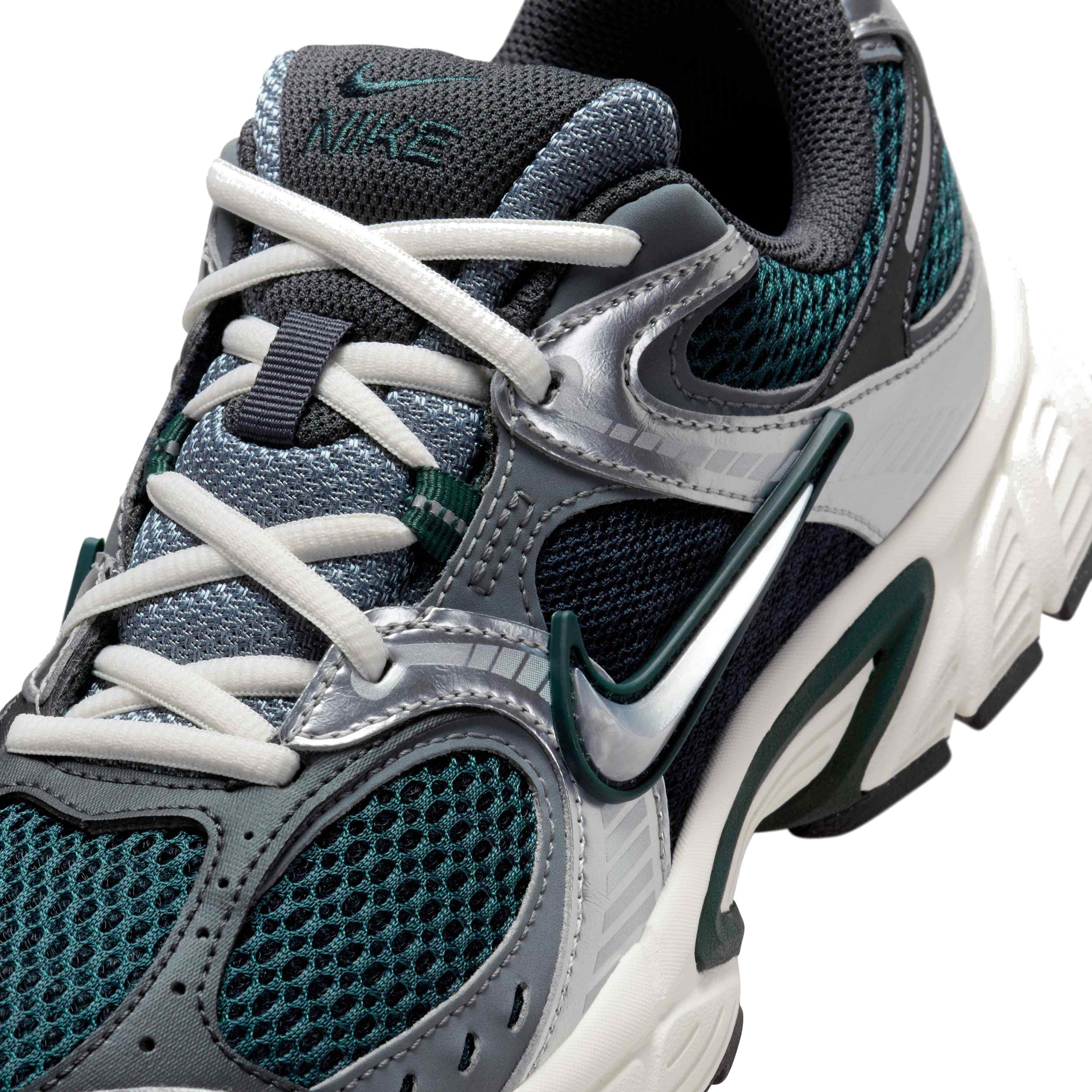 Кроссовки женские Nike W V5 Rnr HQ7901-300 35,5 (5 US) зеленый/серебреный фото 8