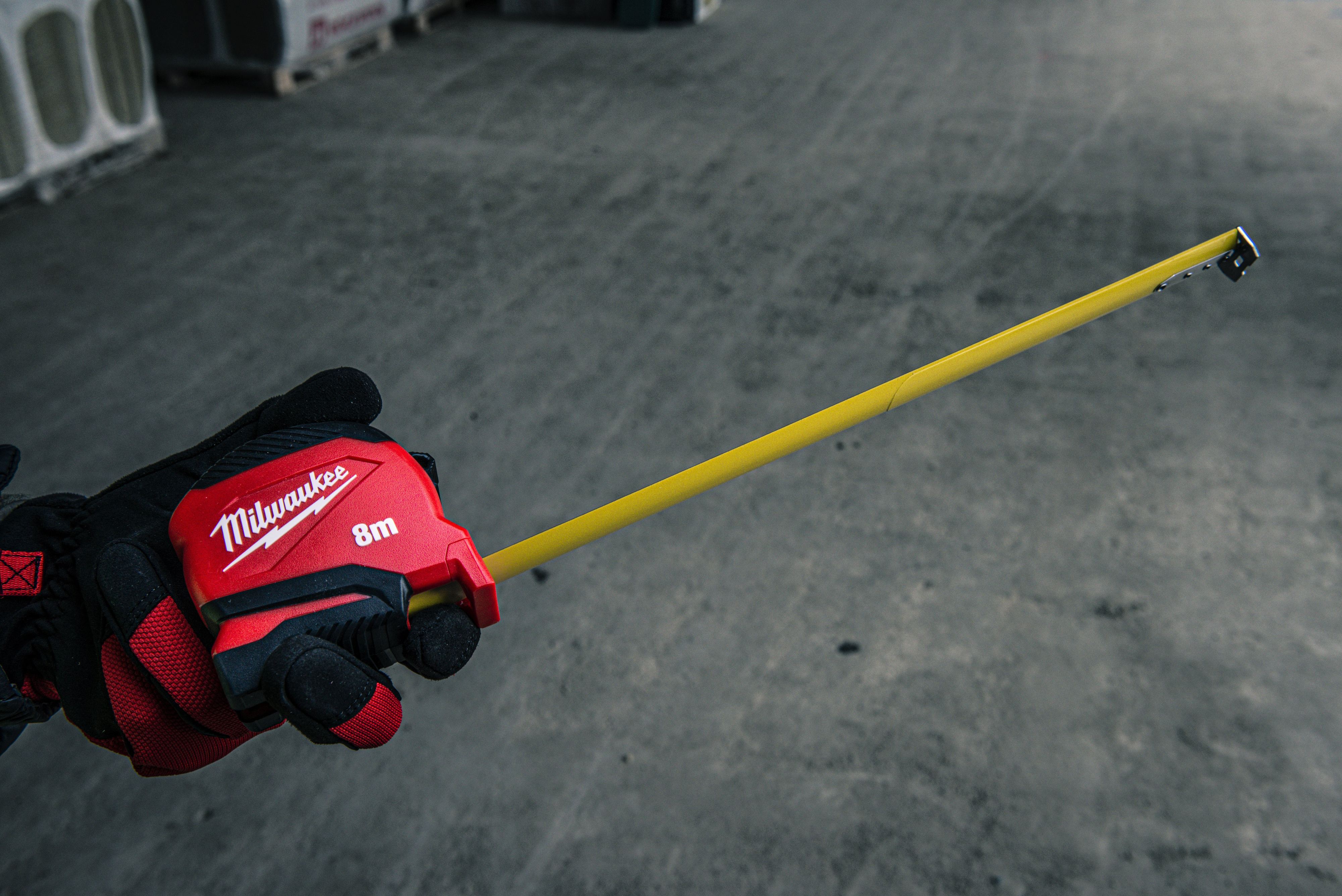 Рулетка Milwaukee Pro Compact, 8м, 25мм (4932498780)фото3