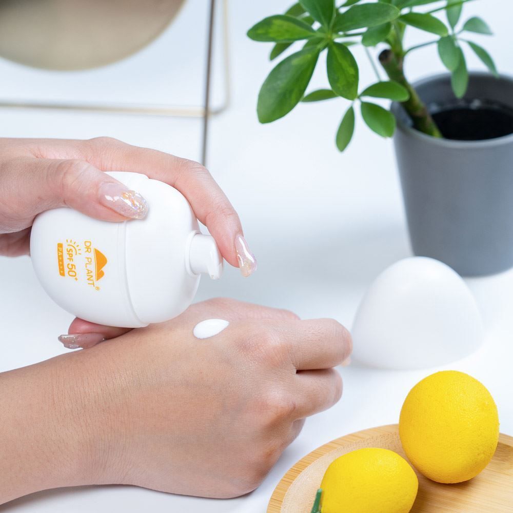 Водостійкий санскрін Dr. Plant Waterproof Moist Sunscreen SPF50+/PA++++ 50 млфото5