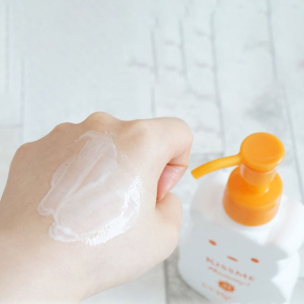 Солнцезащитный гель детский Isehan Mammy UV Mild Gel SPF33+/PA++++ 100 г фото 4