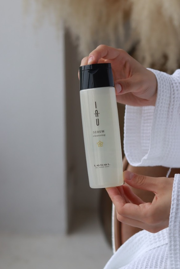 Аромашампунь Lebel IAU Serum Cleansing зволожуючий 200 млфото3