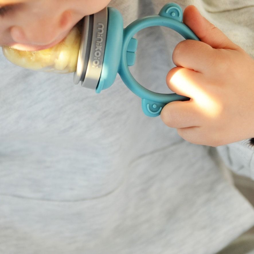 Ниблер силиконовый MinikOiOi Pulps - Aqua Green/Powder Grey (101130004) фото 3