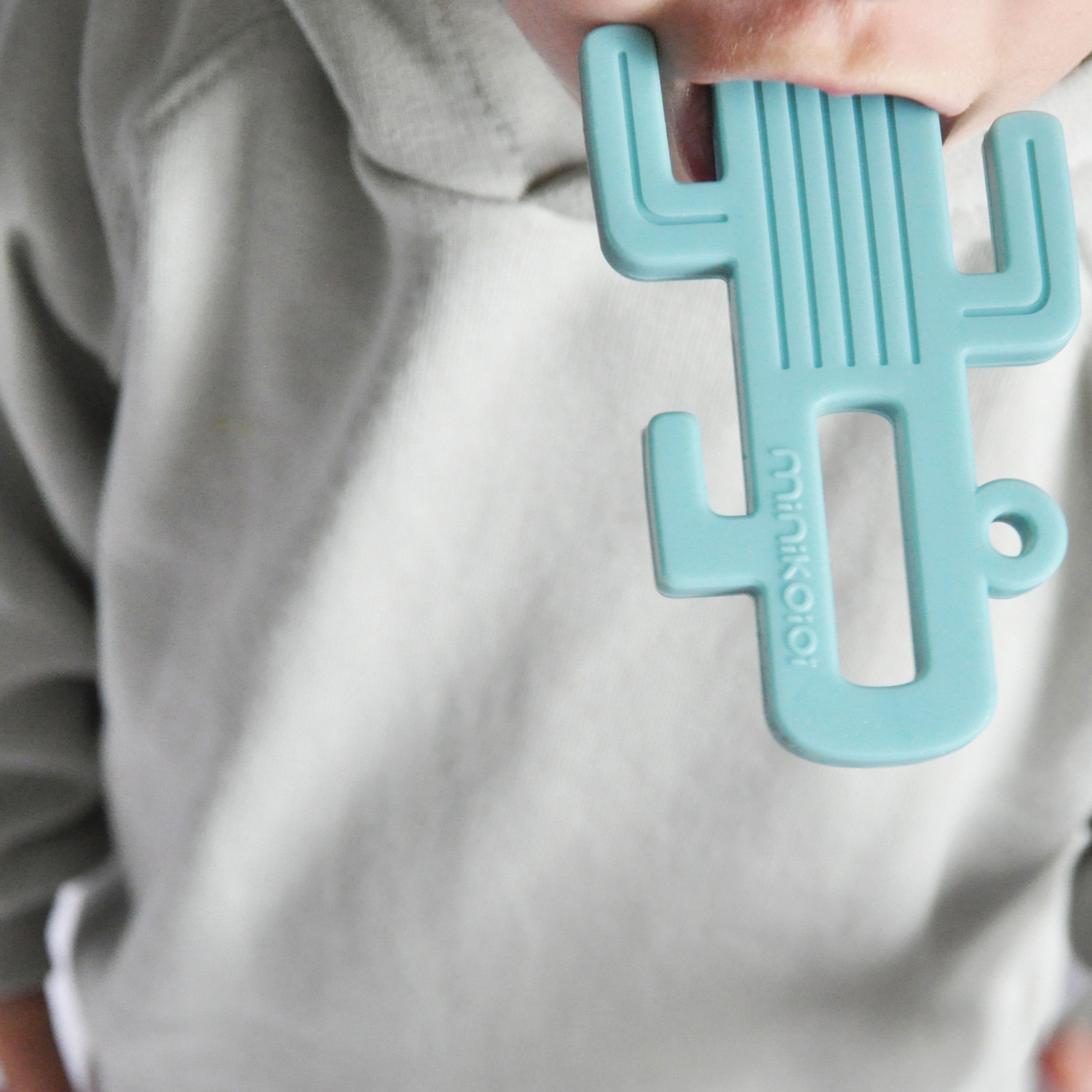 Прорізувач для зубів силіконовий MinikOiOi Cactus - Aqua Green (101090001)фото4