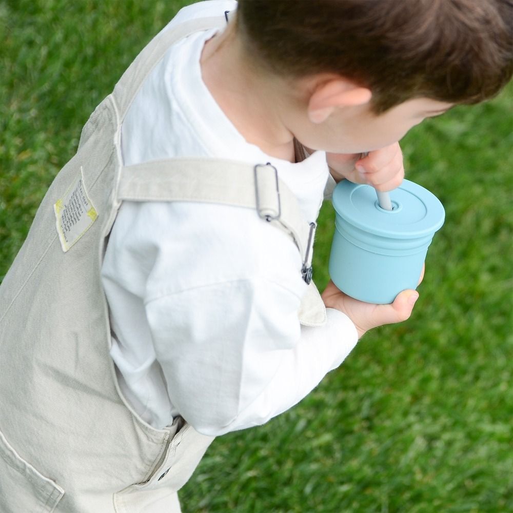 Чашка-контейнер з трубочкою MinikOiOi Sip+Snack - Mineral Blue/Powder Grey (101100109)фото5