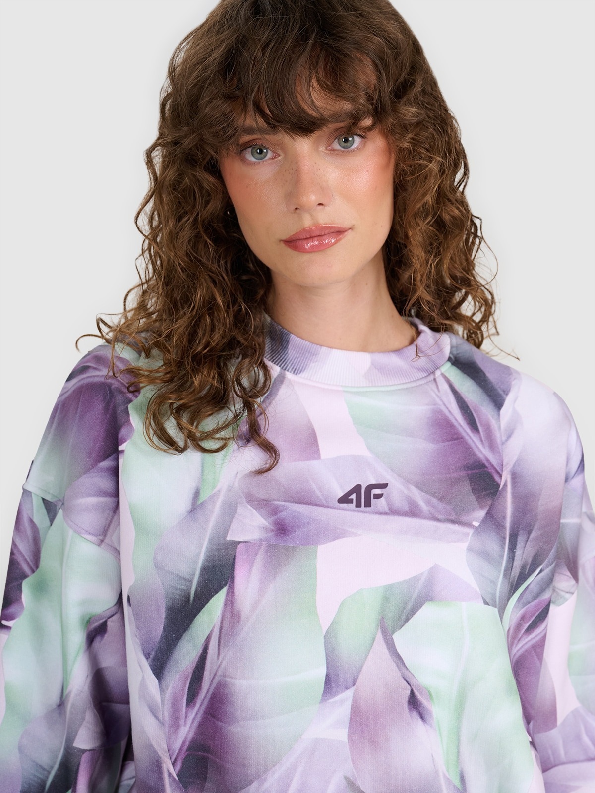 Світшот жіночий 4F Sweatshirt F2396 XS різнокольоровийфото3