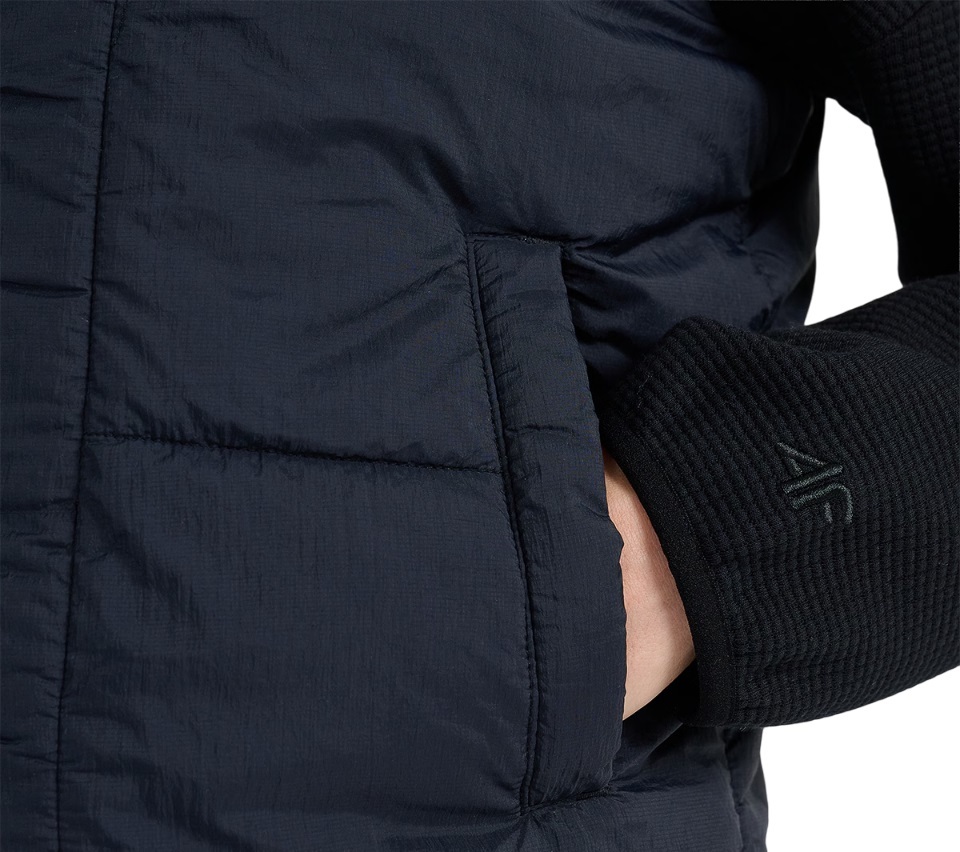 Жилет жіночий 4F Vest Jacket F299 XS чорнийфото4