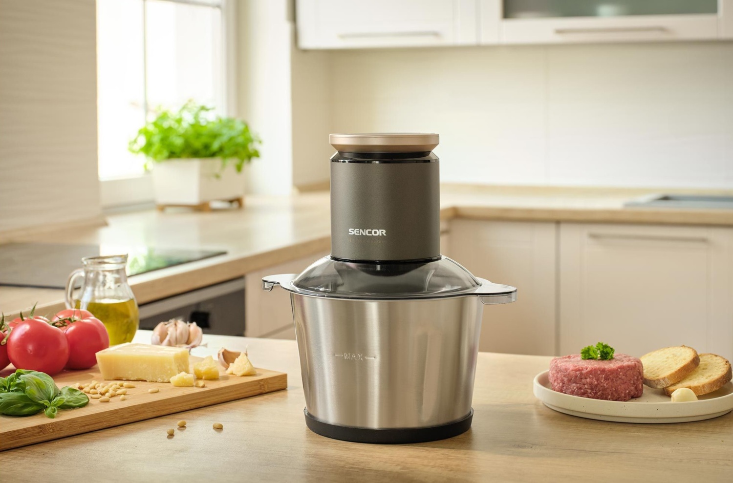 Подрібнювач Sencor SCB8000BKфото