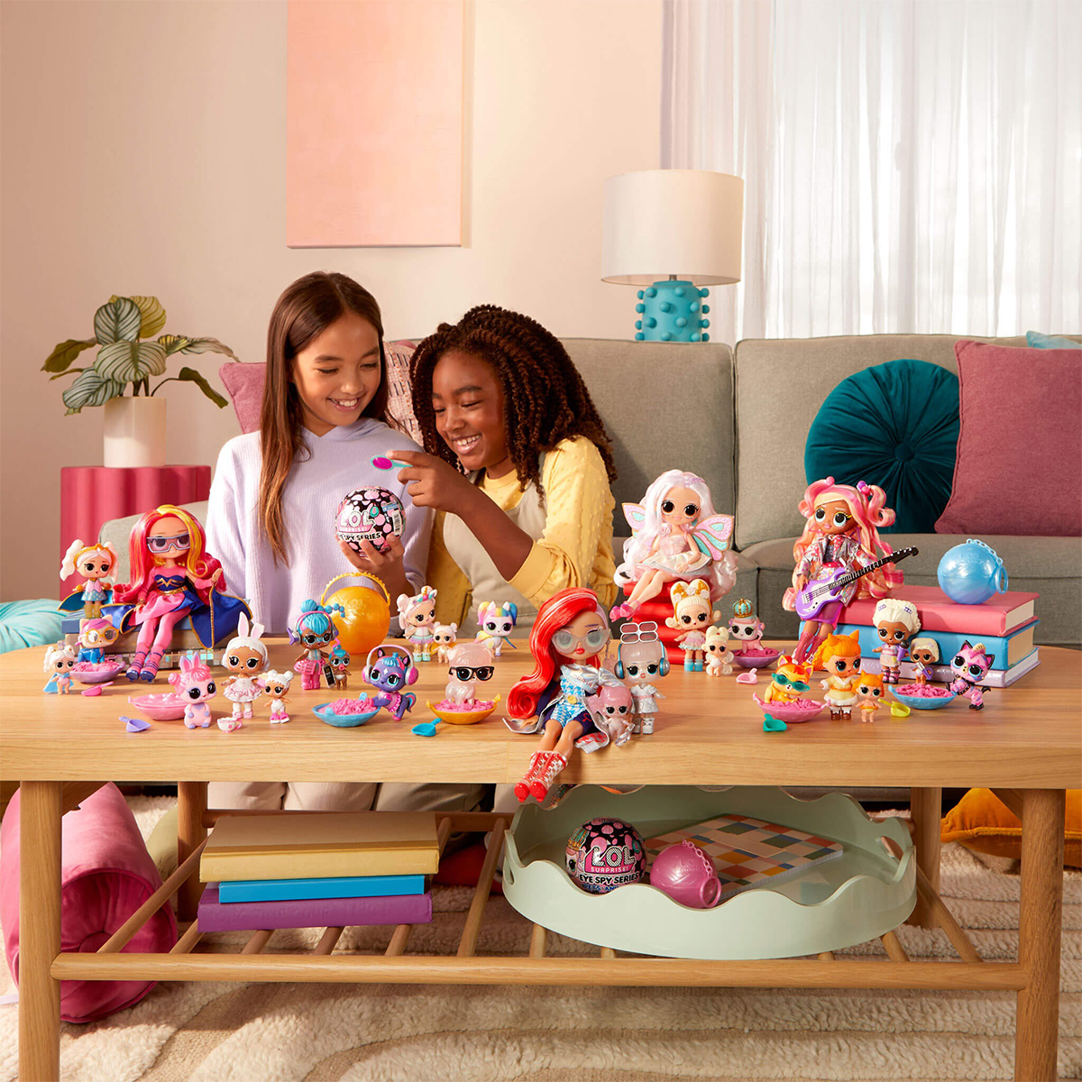 Ігровий набір з лялькою L.O.L. Surprise! серії "O.M.G." Eye Spy – Супергеройка (з аксес.) (542667)фото