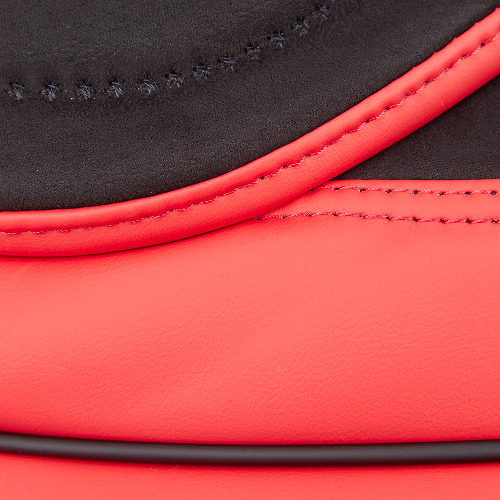 Набор чехлов V-9101 Bk/Rd полный к-т экокожа черно-красные фото 5