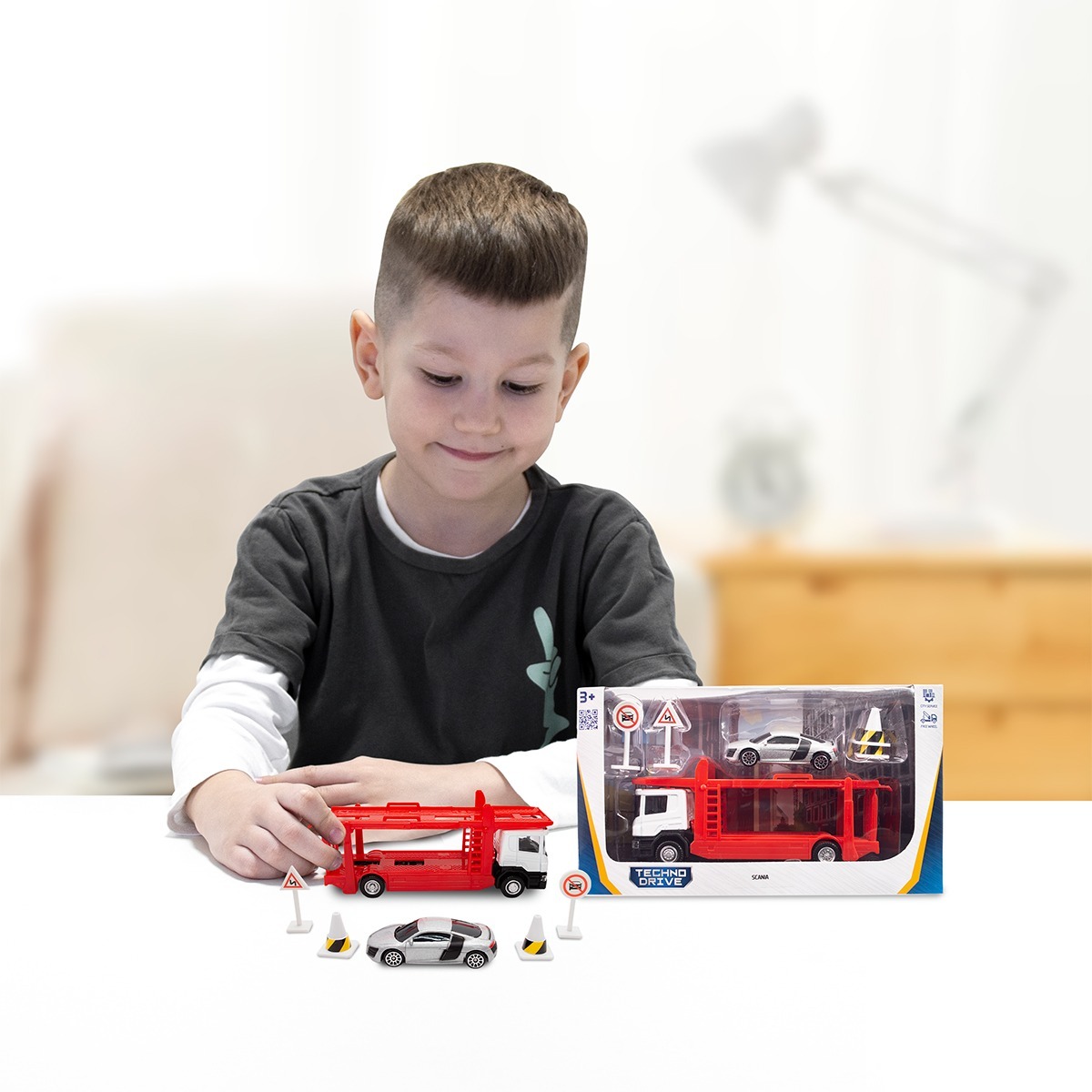 Ігровий набір – Автоперевізник Scania (автоперевізник, машина, аксесуари) (250430U)фото11