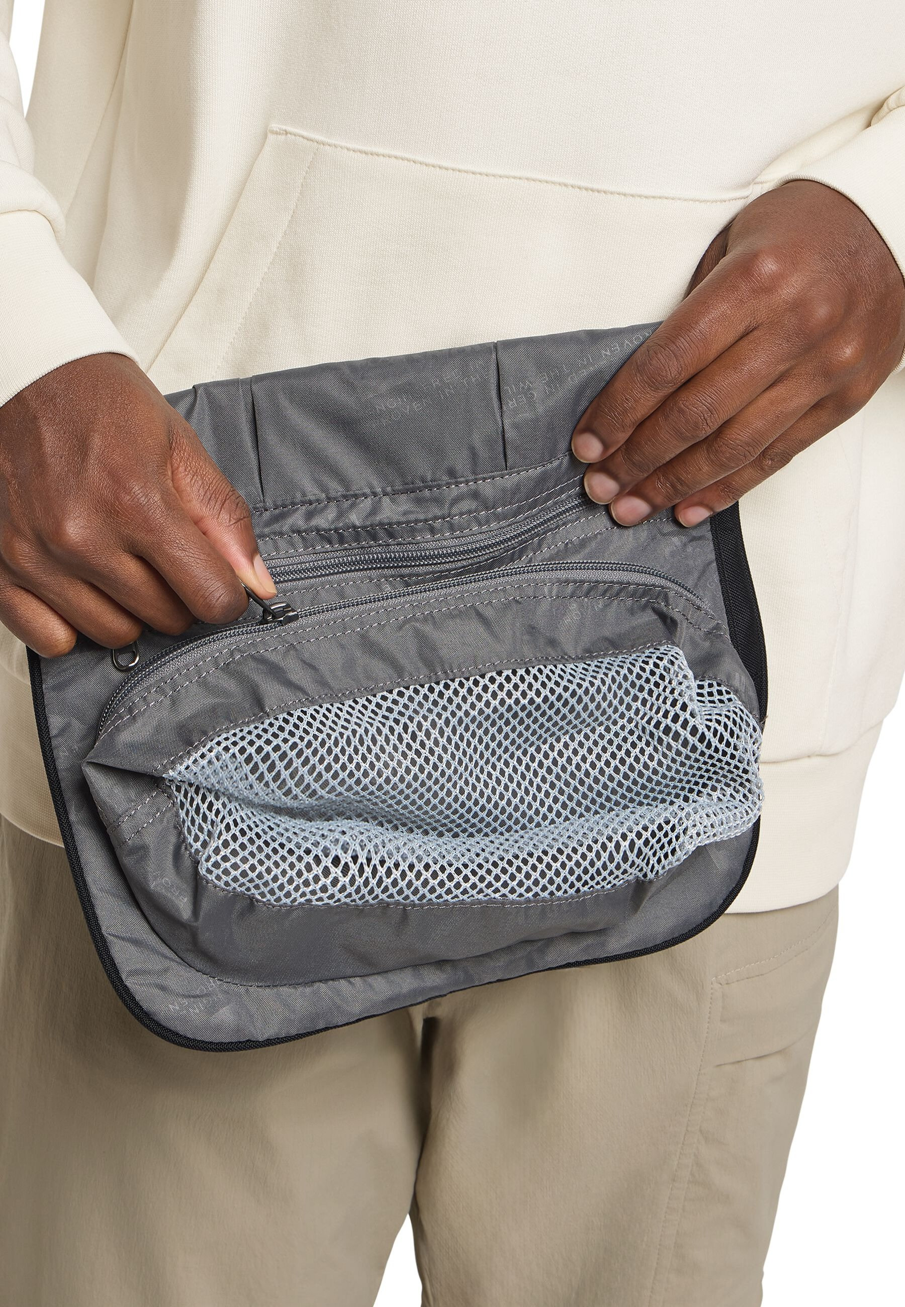 Несесер Jack Wolfskin Konya Waschsalon 8007841_6000 чорнийфото8