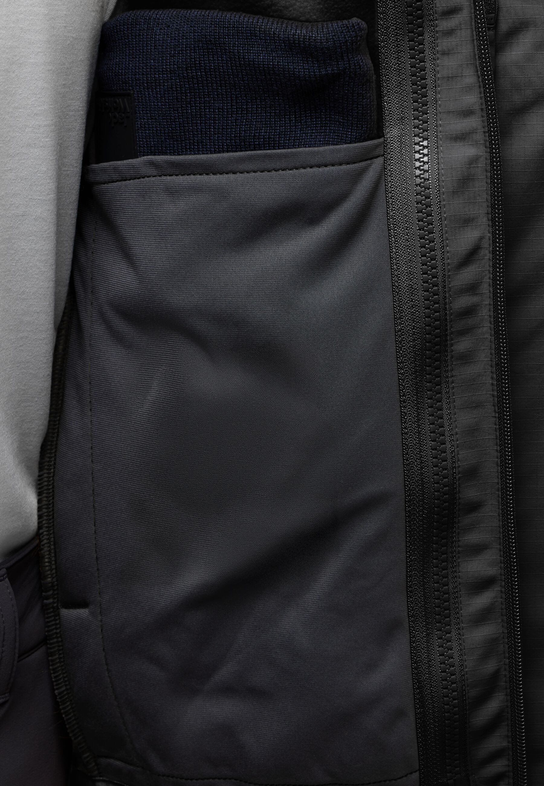 Куртка мужская Jack Wolfskin Altenberg 3In1 Jkt M A61864_6000 XXXL черная фото 10