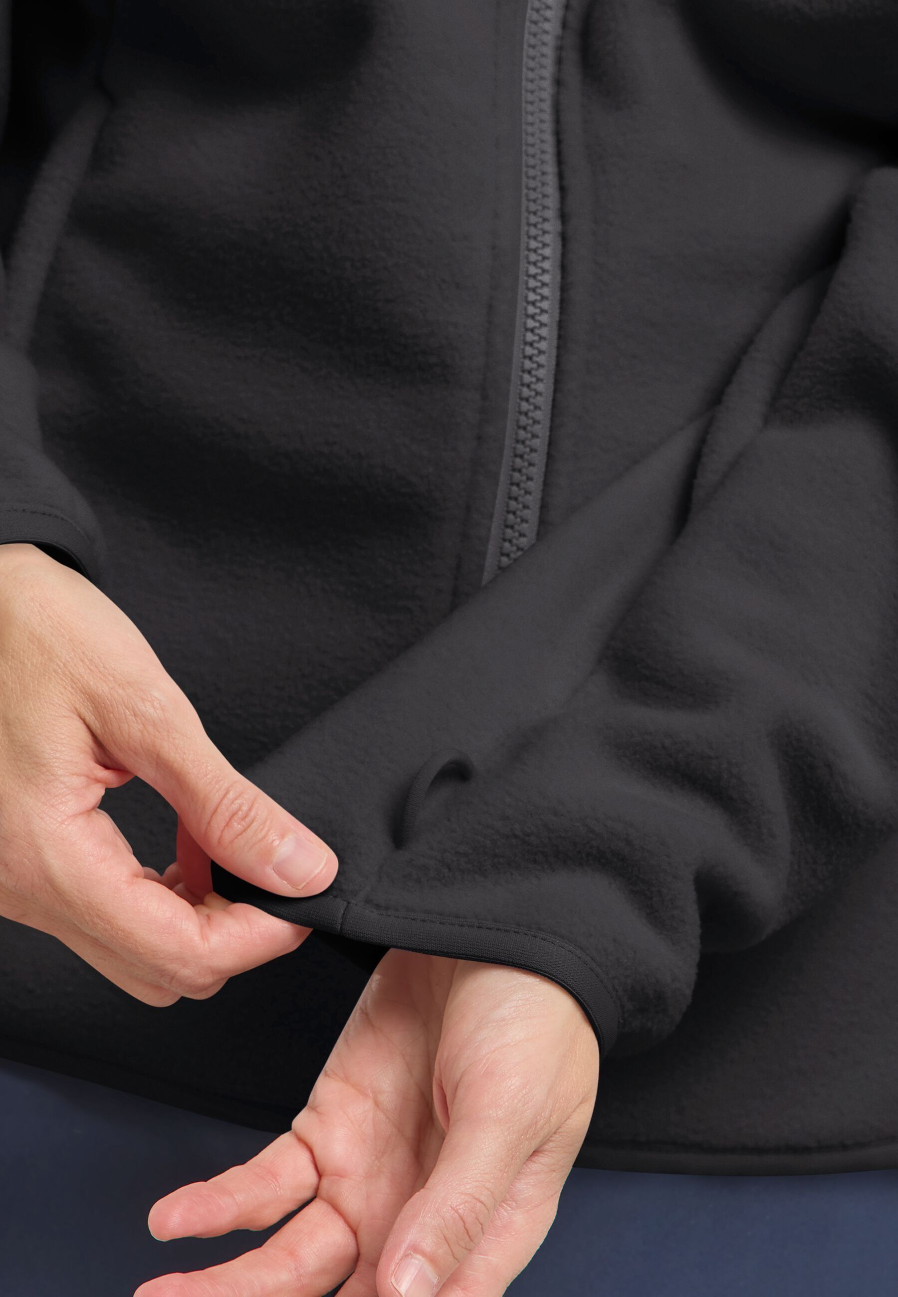 Кофта флисовая женская Jack Wolfskin Moonrise Fz W A63263_6000 XL черная фото 6