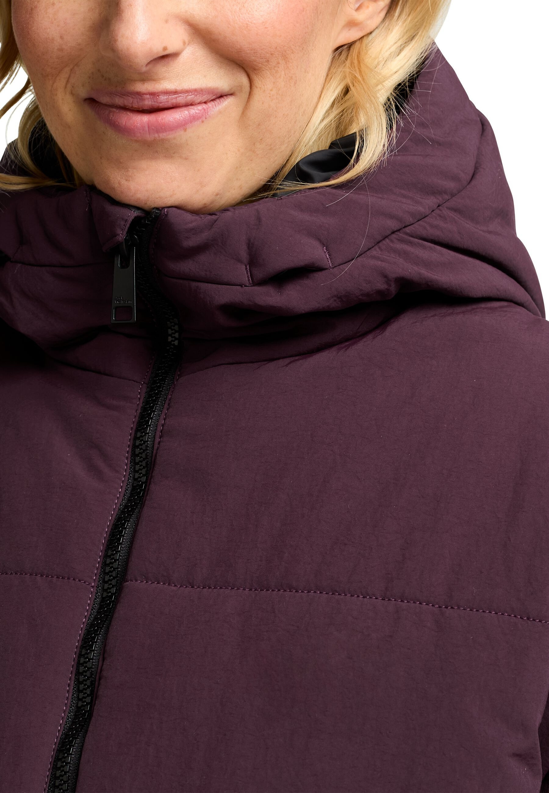 Напівпальто жіноче Jack Wolfskin Northern Lite Coat W A65067_I0116 XL сливовефото