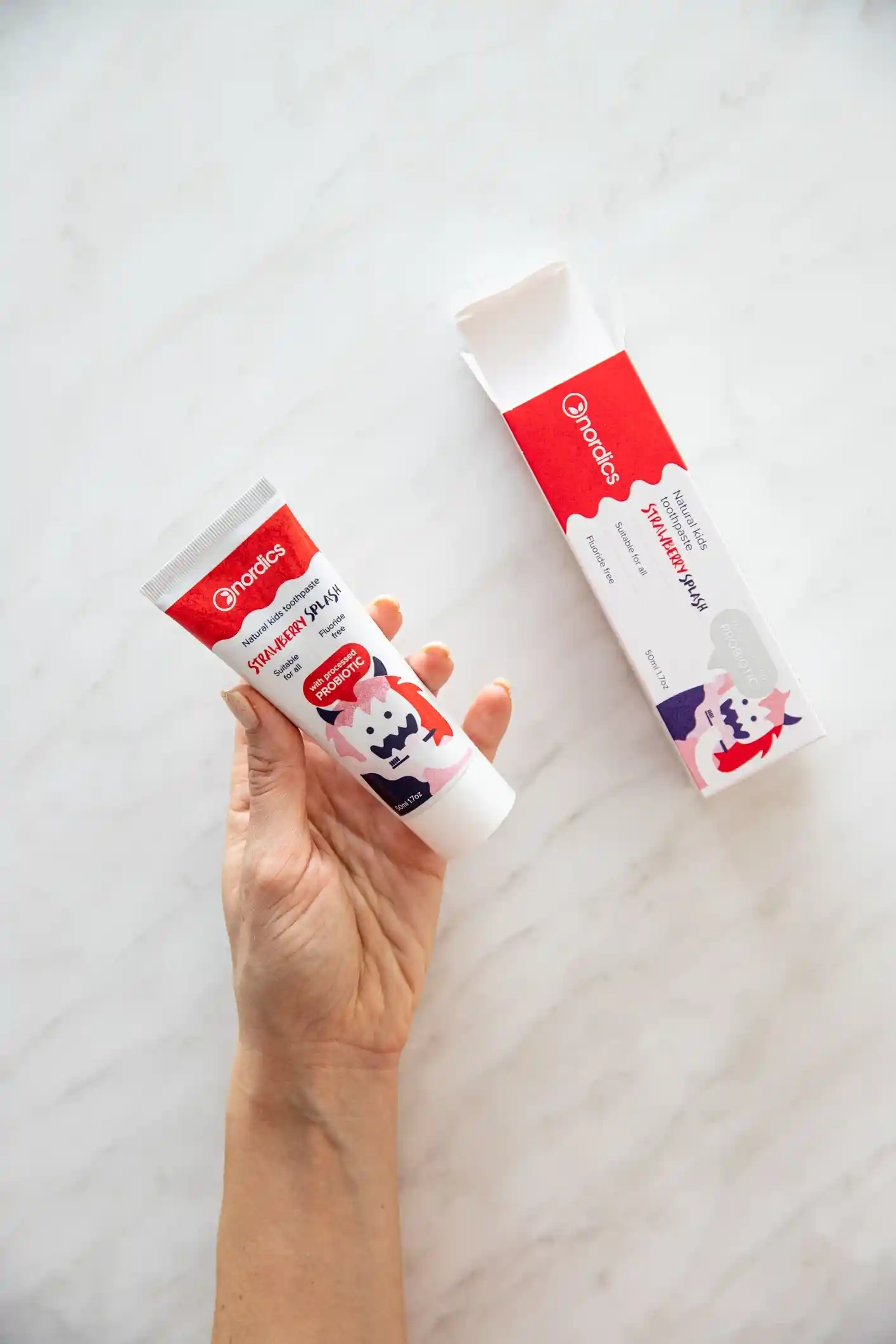 Зубна паста дитяча Nordics Kids Strawberry Splash з пробіотиком 50 млфото2