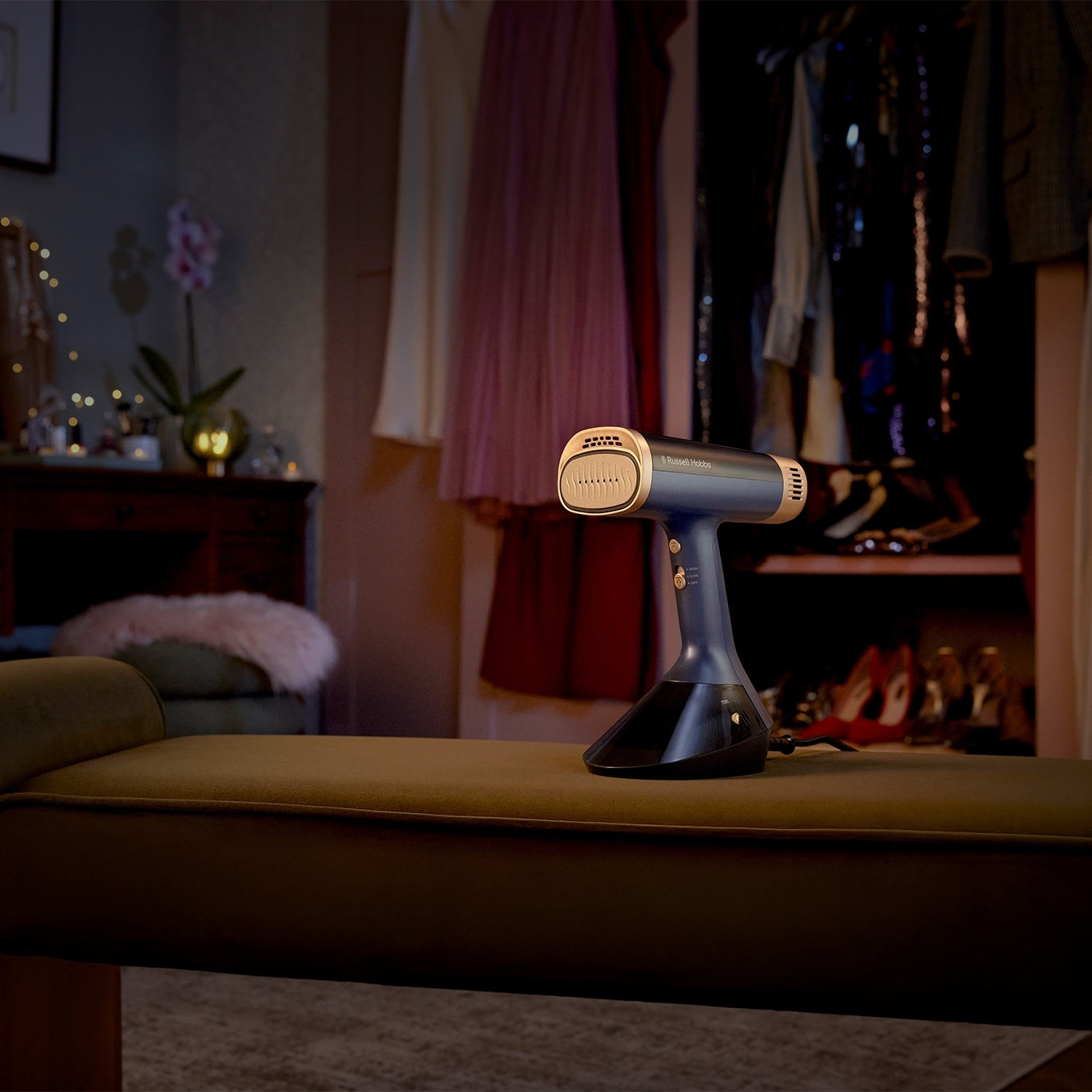 Отпариватель Russell Hobbs Genie VacuSteam 28550-56 фото 