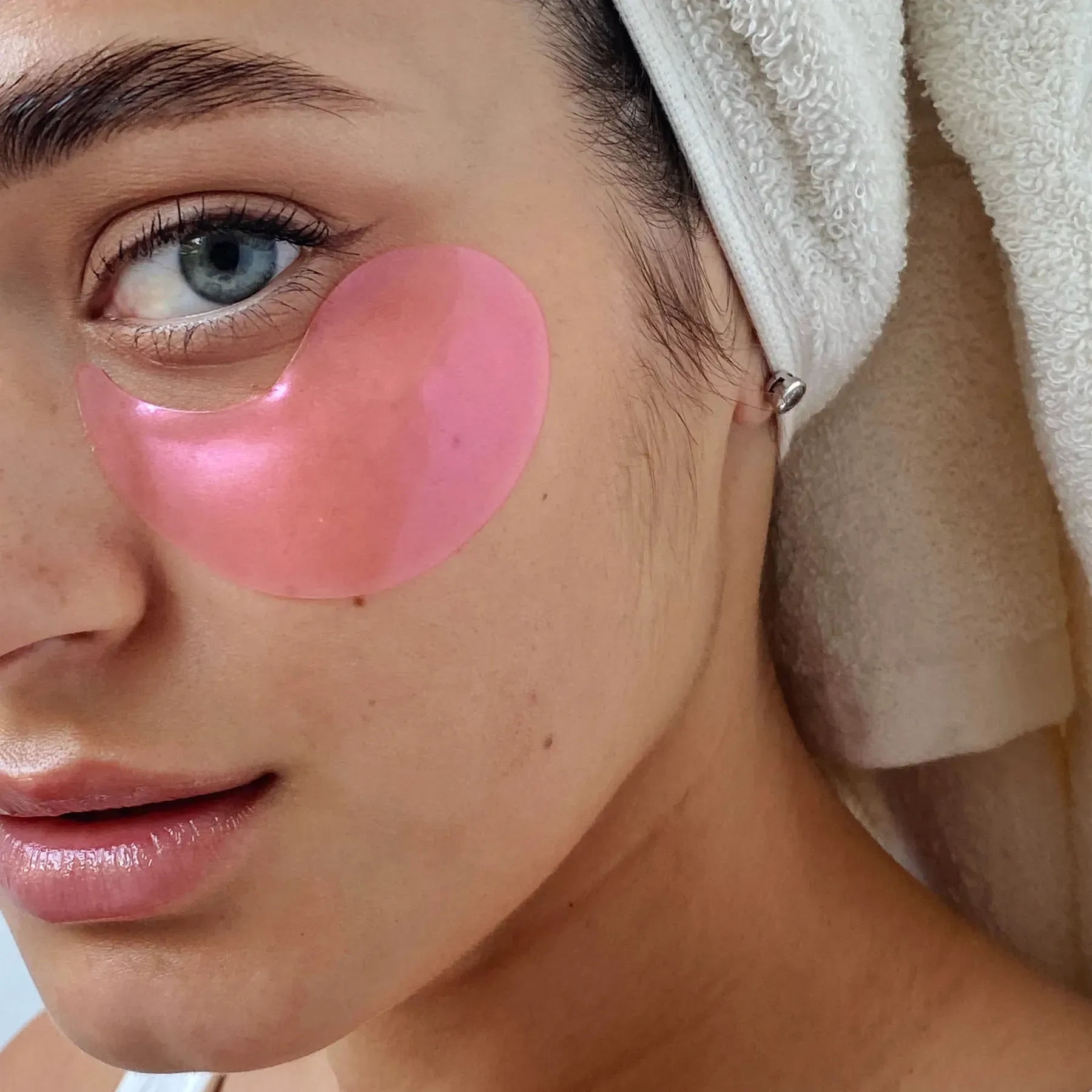 Патчі розгладжувальні Hillary Bacuchiol Wrinkle Correcting &amp; Eye Lift Patche з біо-ретинолом 60 штфото