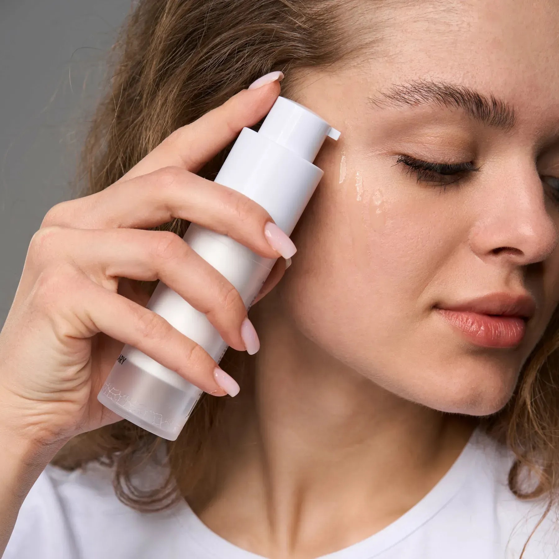 Сонцезахисна сироватка Hillary Sunscreen moisturier serum Vitamin C SPF30 з вітаміном С зволожуюча 30 млфото