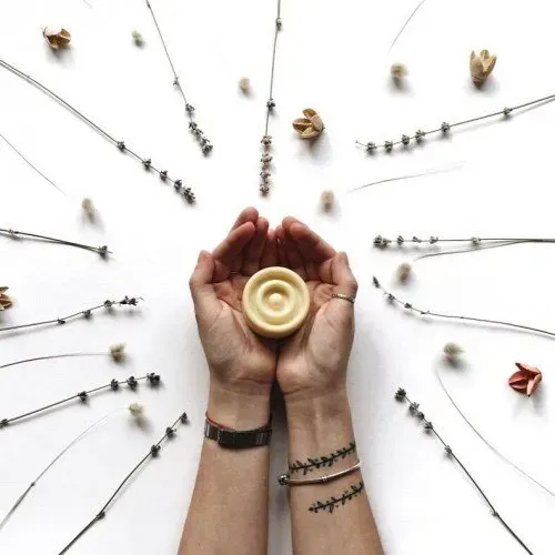 Крем-баттер Hillary Perfumed Oil Bars Flowers твердый парфюмированный 65 г фото 6