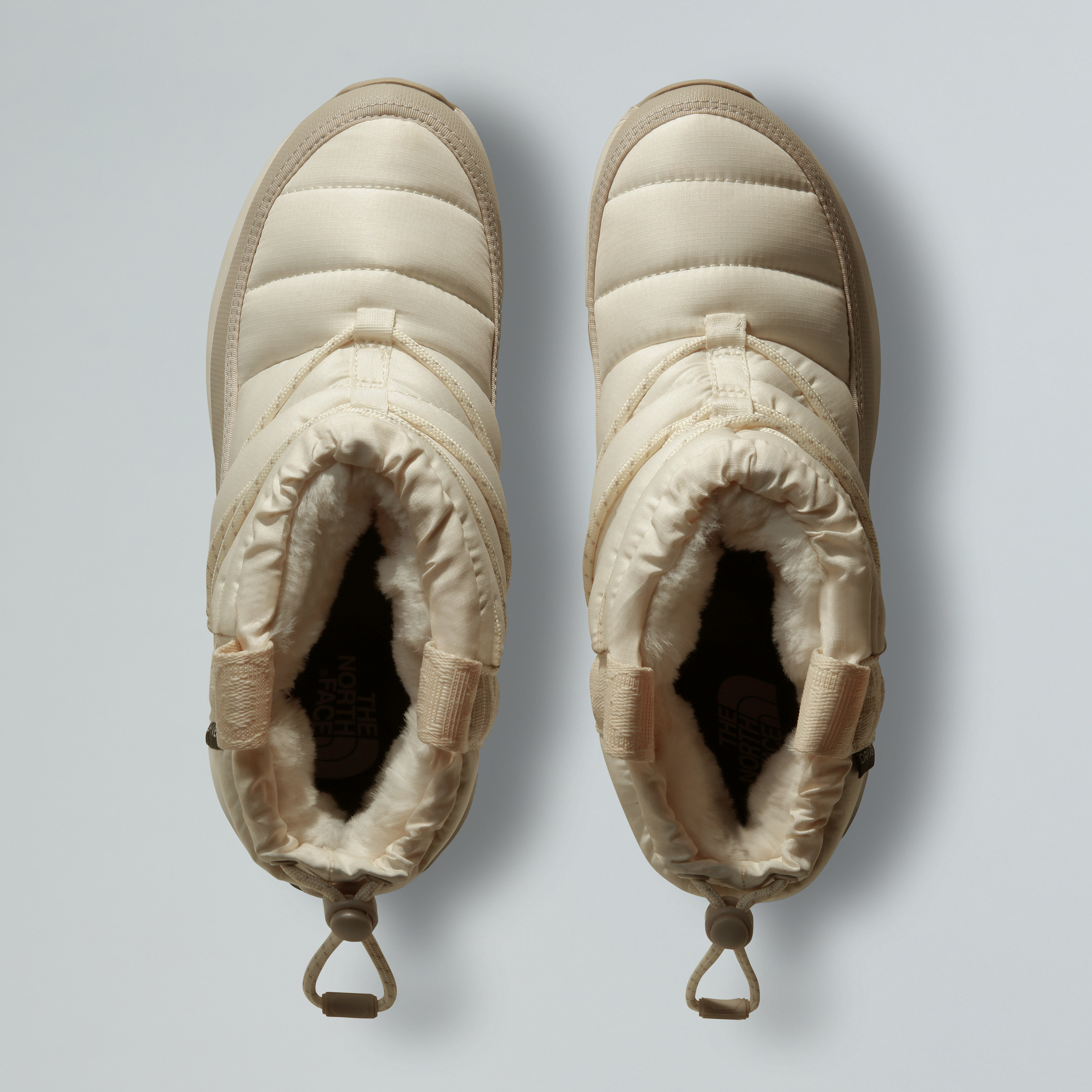 Сапоги женские The North Face W Thermoball Lace Up Wp NF0A5LWD-32F1 36 (5 US) молочные фото 