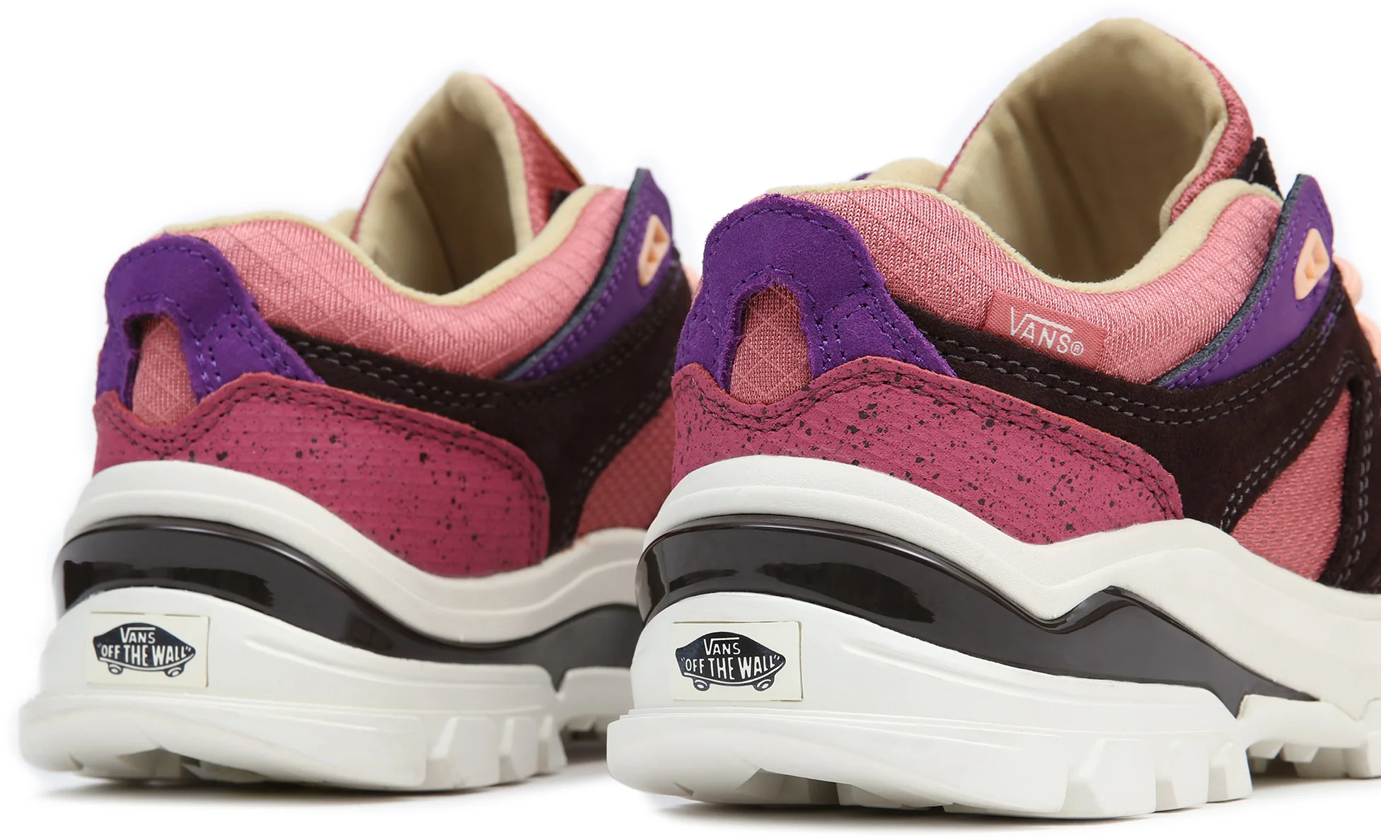 Кроссовки Vans Amzn Trailhead VN0A5KY3TUD1 36 (4,5 US) бордовые фото 6