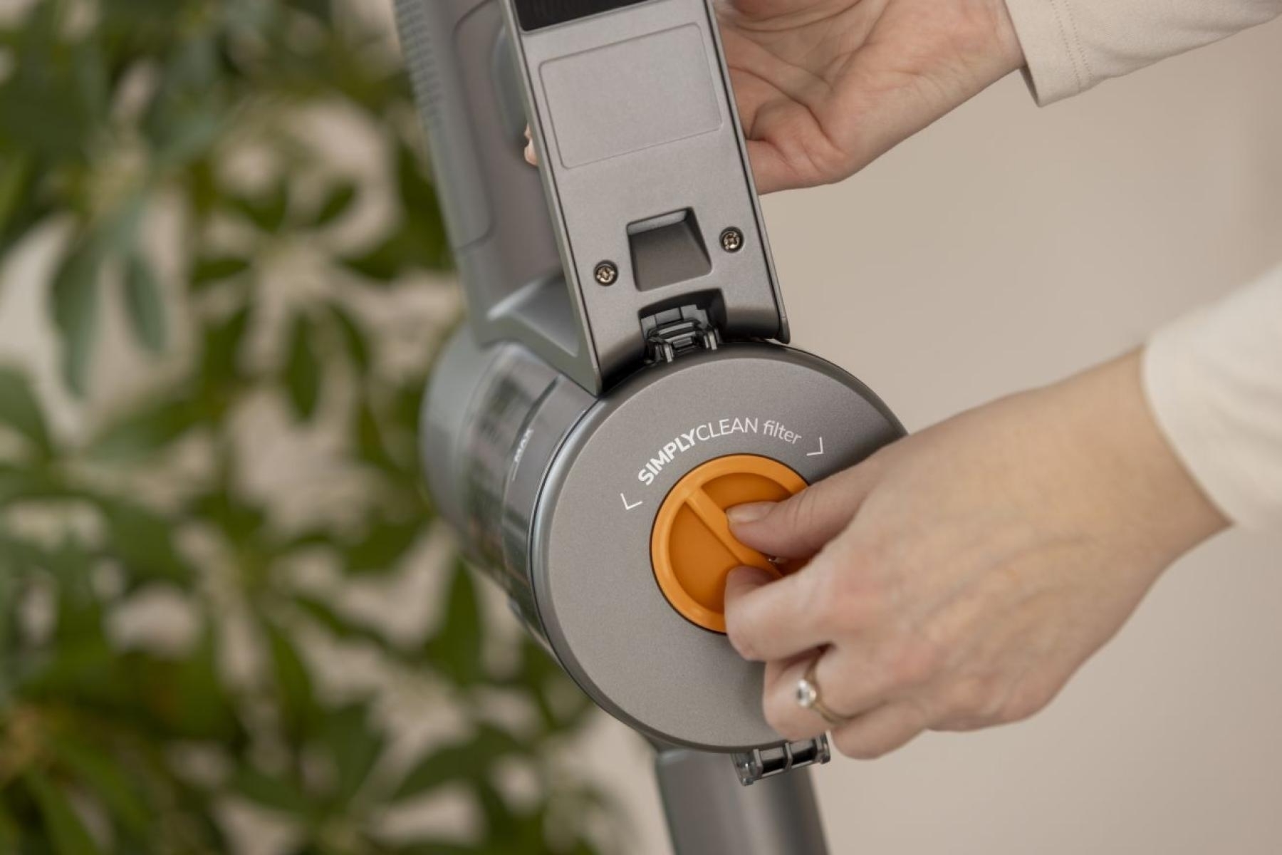 Аккумуляторный пылесос Gorenje SVC252420FFA фото 