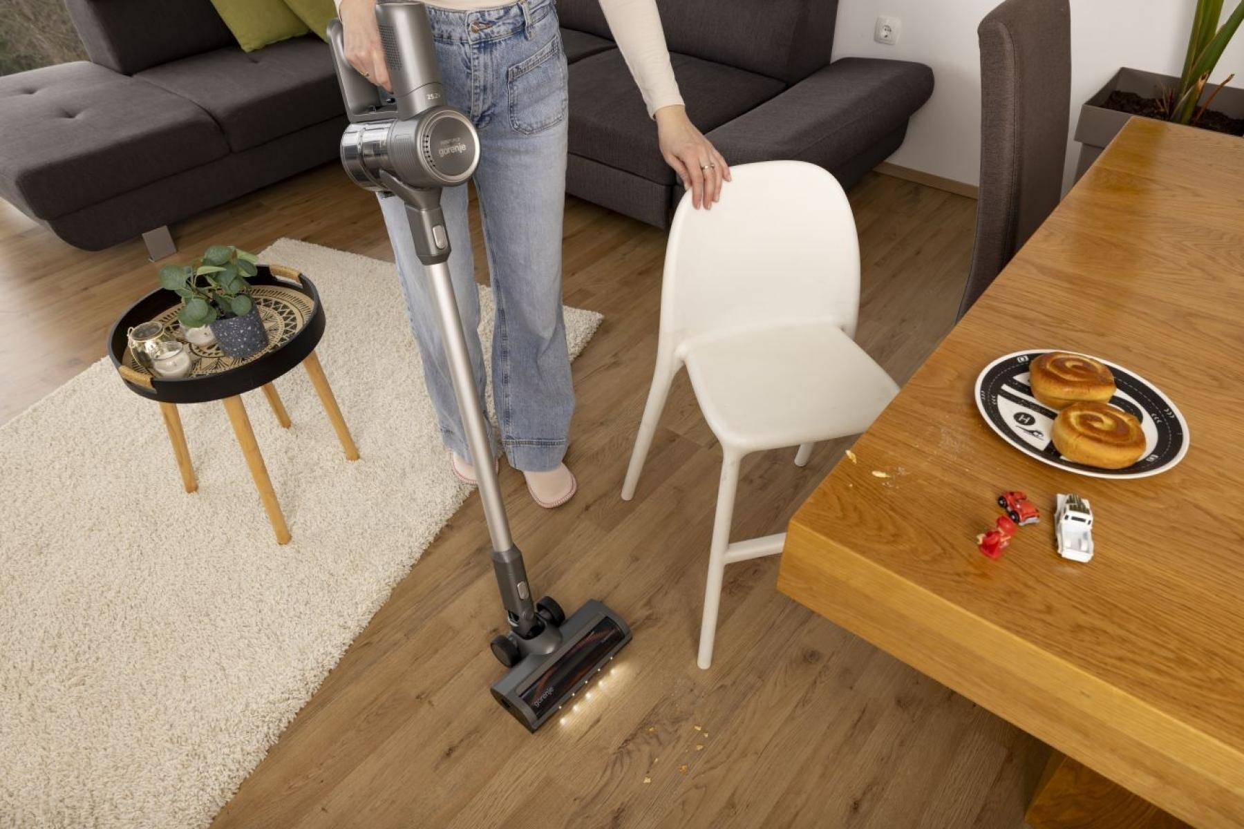 Аккумуляторный пылесос Gorenje SVC252420FFA фото 