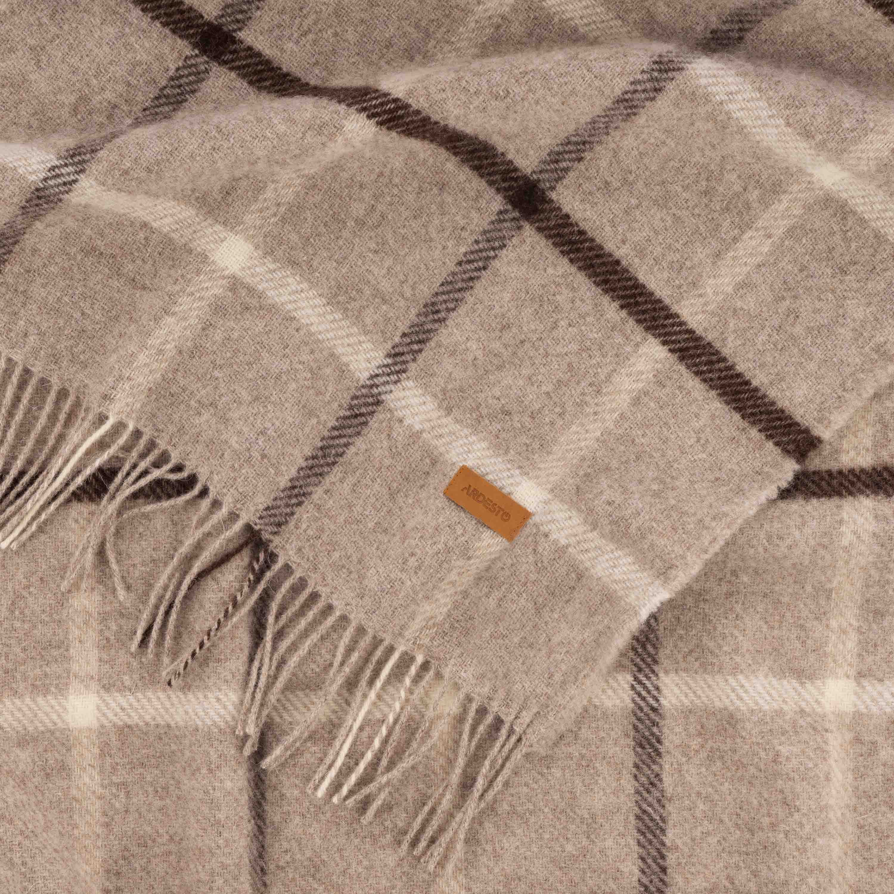 Плед ARDESTO Leonardo Alpina, 140x200 см, 100% шерсть, бежевый (ART0702LM) фото 7