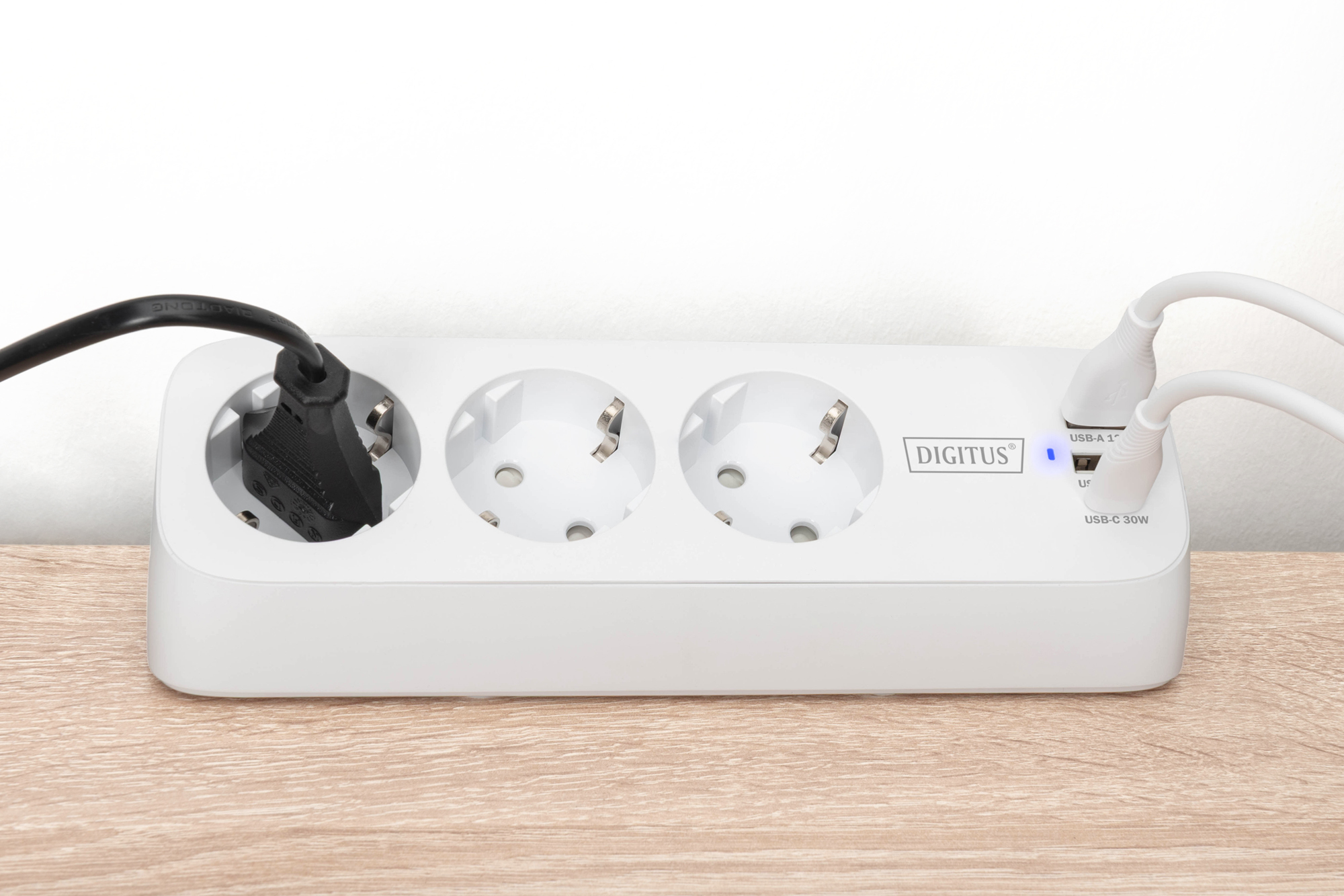 Блок розеток DIGITUS Office, 3xSchuko, 2xUSB-A, 1xUSB-C, 16A, 1.5м, вилка Schuko, білий (DA-70626)фото