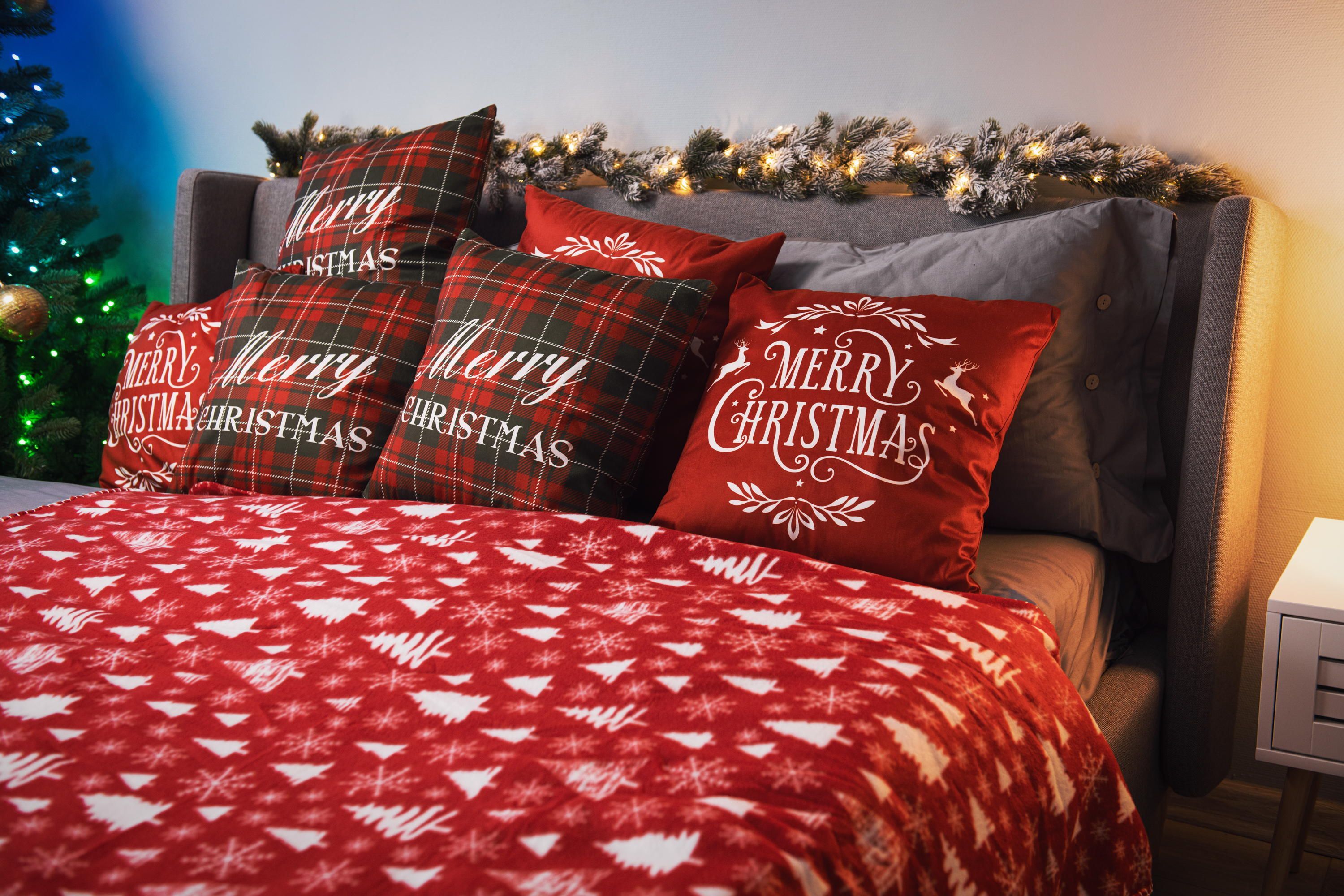 Набор пледов ARDESTO Fleece 130x160см,заснеженные елки, олени (ART0715PB_ART0716PB) фото 3