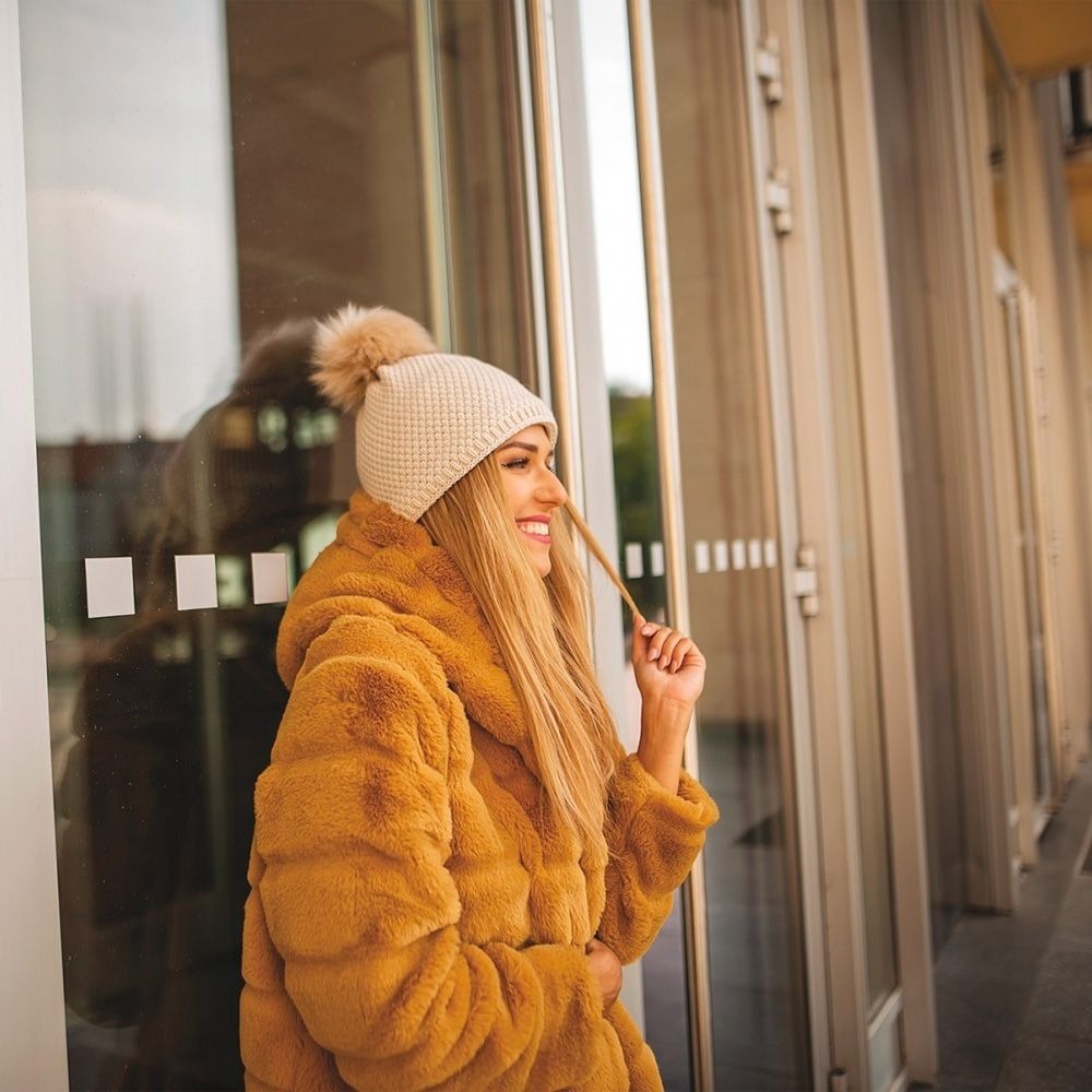 Шапка женская Cofee smart fur 3047-22 One size кремовый фото 2