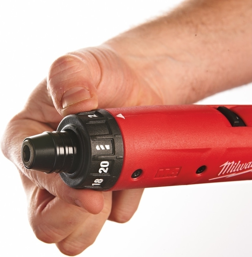 Отвертка аккумуляторная Milwaukee M4 D-202B, 2х2А·час (4933440475) фото 