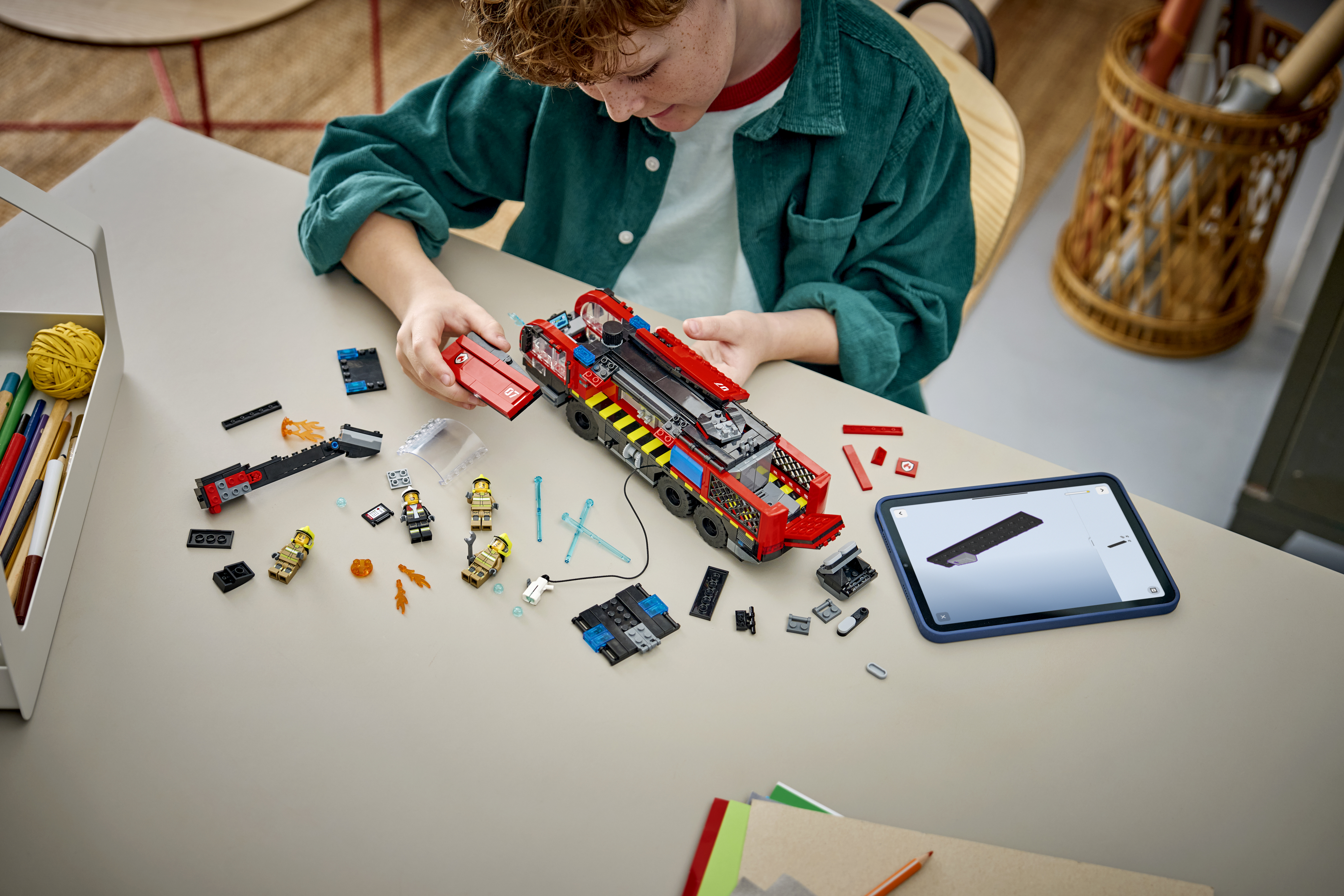 LEGO 60499 City Пожежна вантажівка в аеропортуфото10