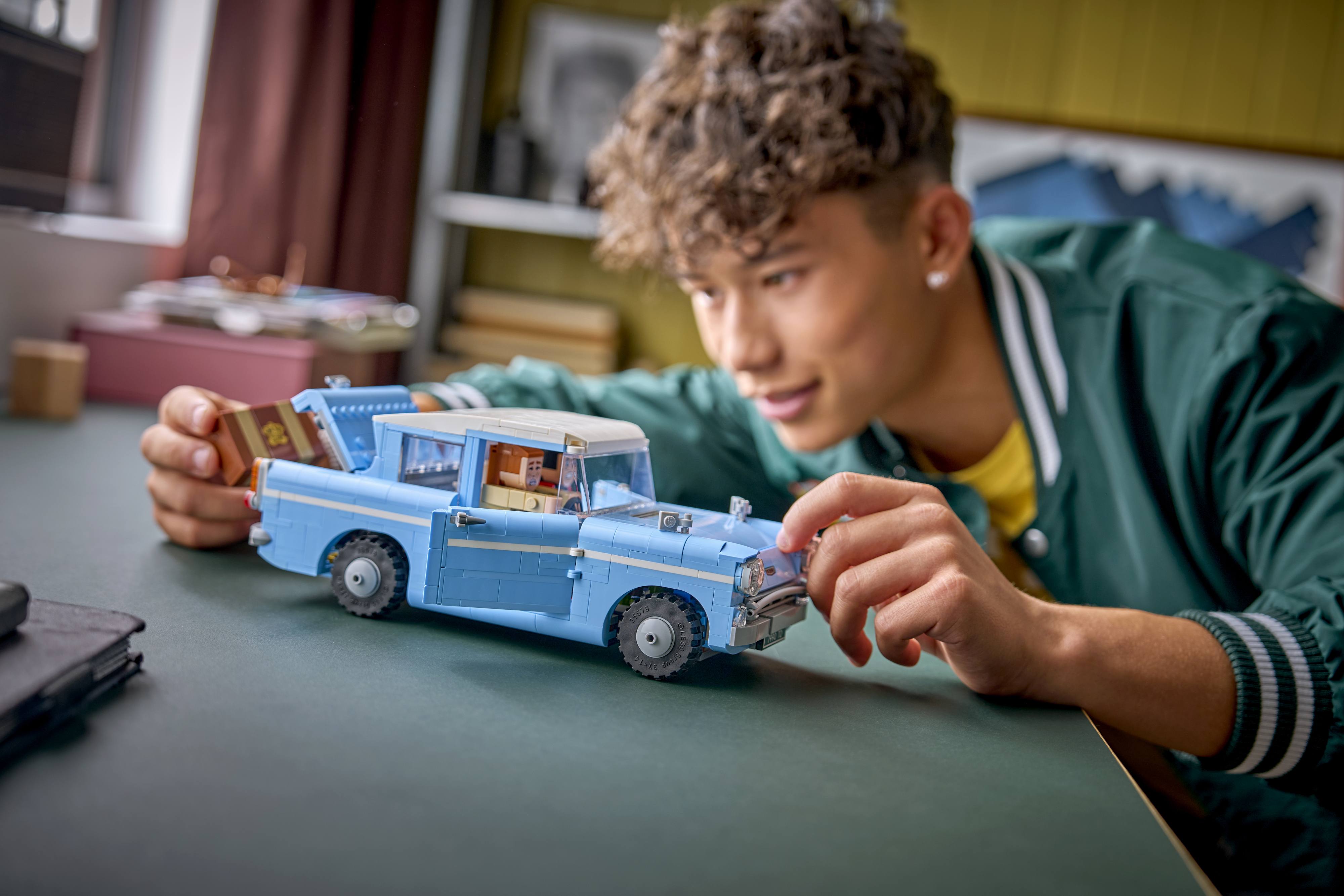 LEGO 76470 Harry Potter Загадочный летающий Форд «Англия» фото 5