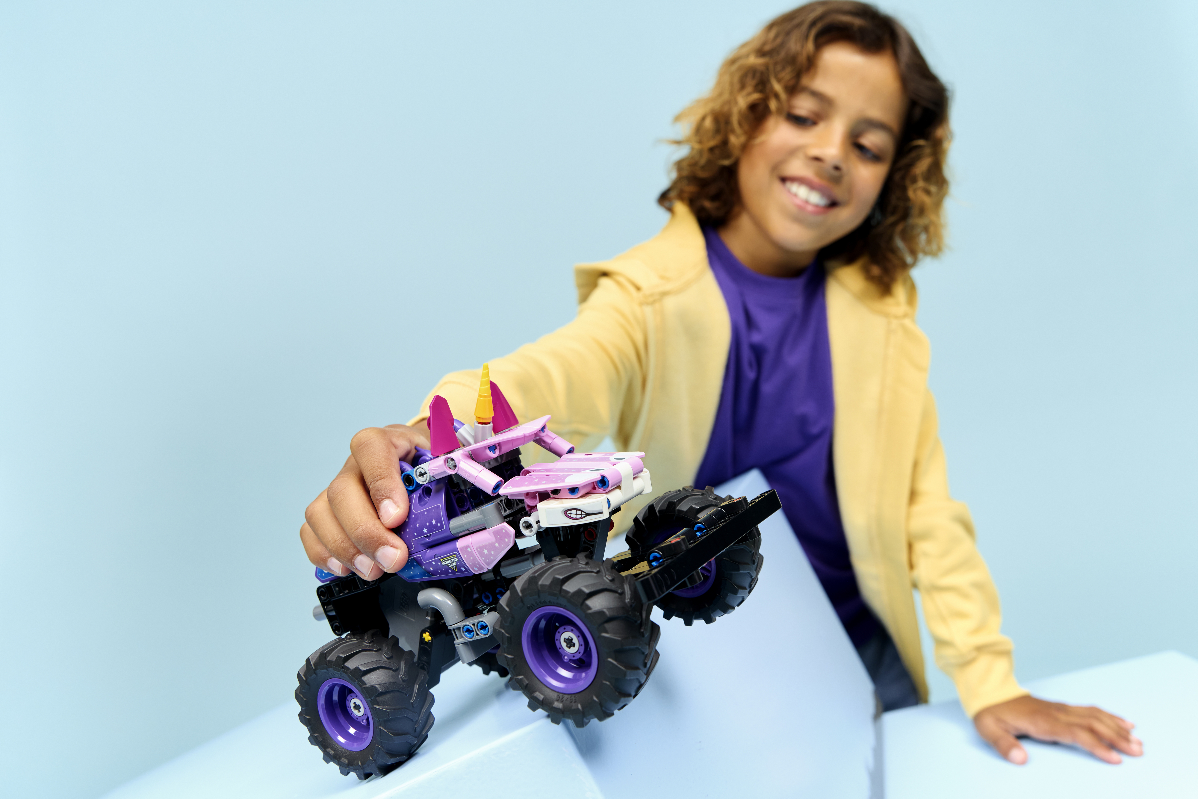 LEGO 42220 Technic Monster Jam Sparkle Smash с функцией «Pull-Back» фото 6