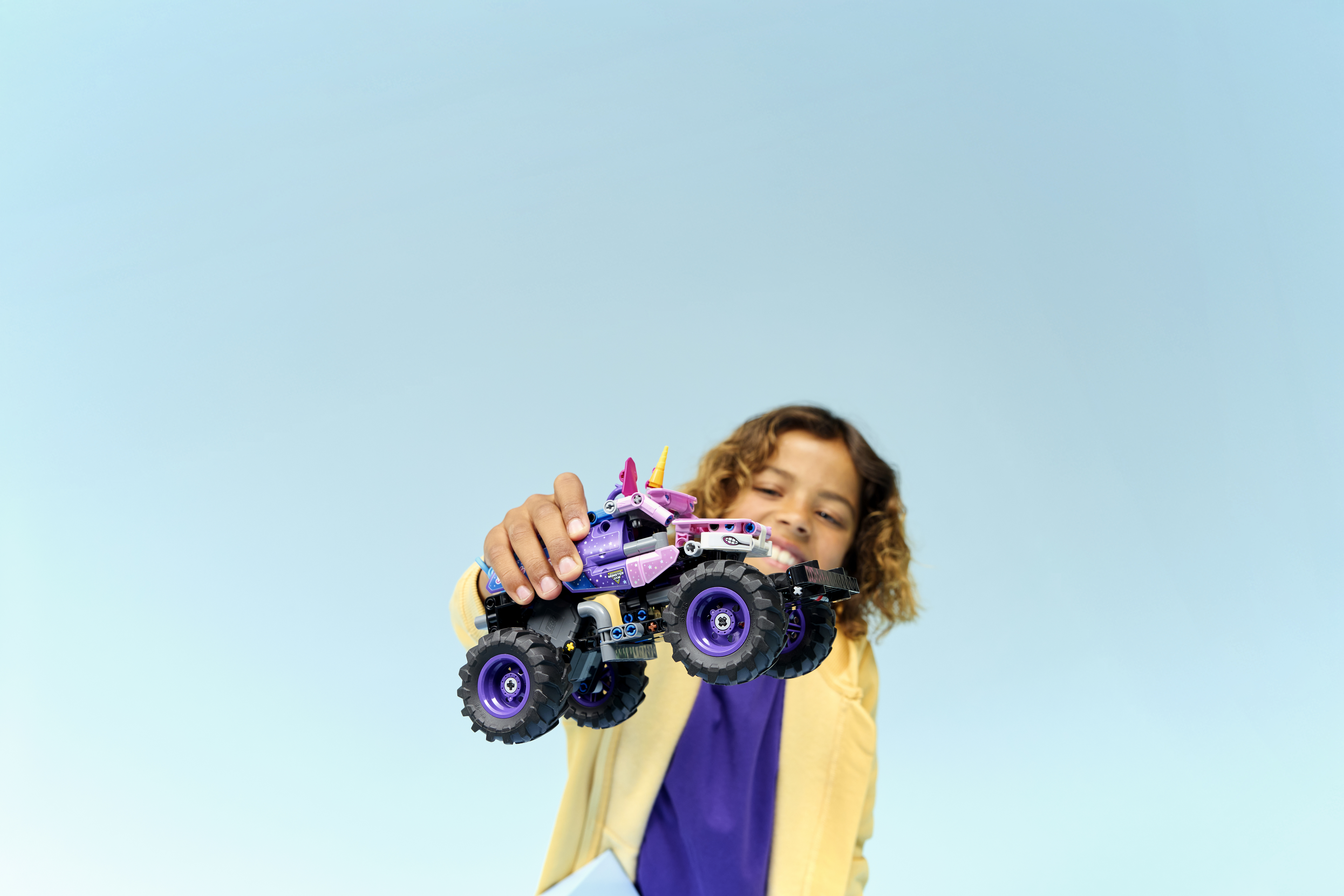 LEGO 42220 Technic Monster Jam Sparkle Smash с функцией «Pull-Back» фото 5