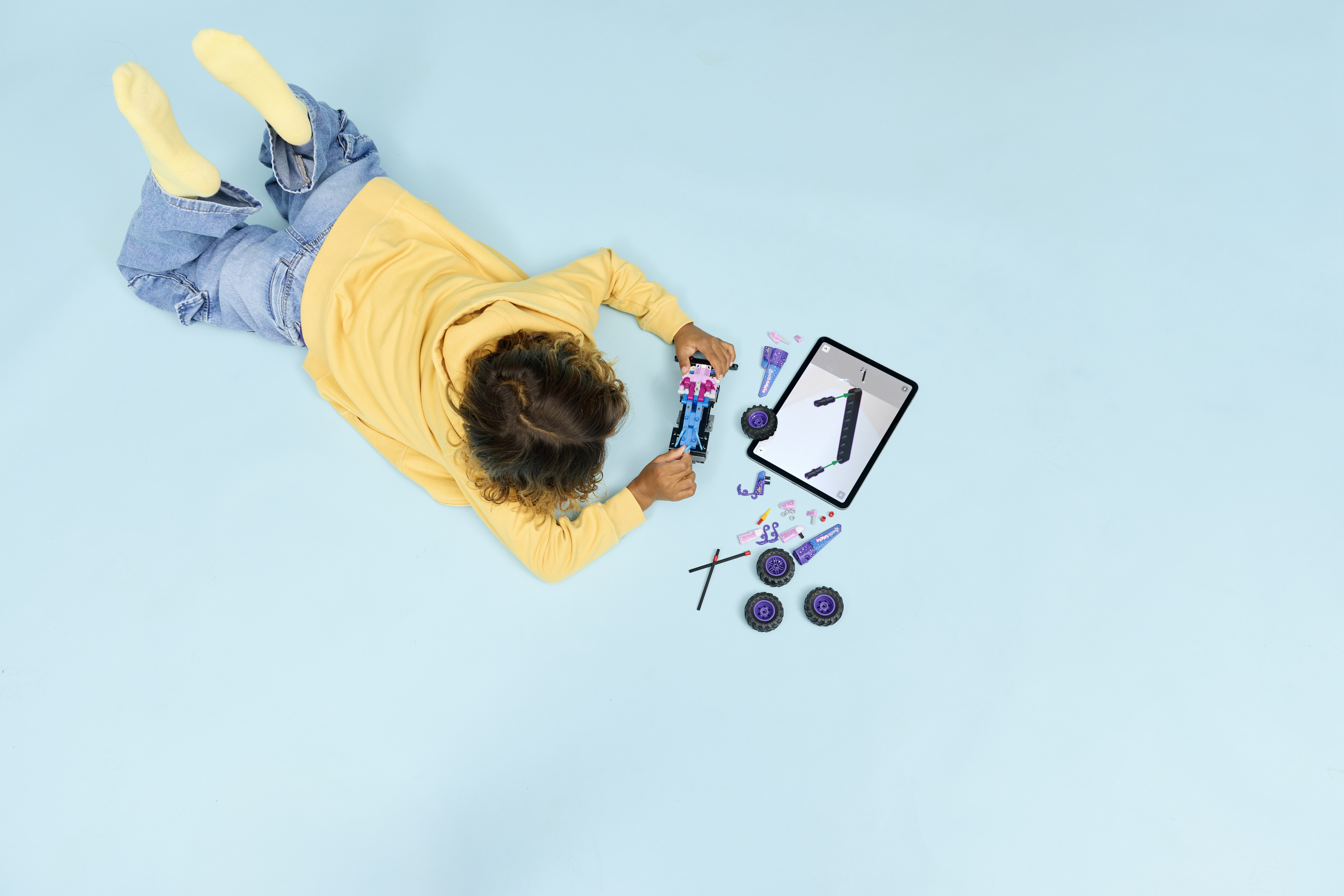 LEGO 42220 Technic Monster Jam Sparkle Smash с функцией «Pull-Back» фото 9