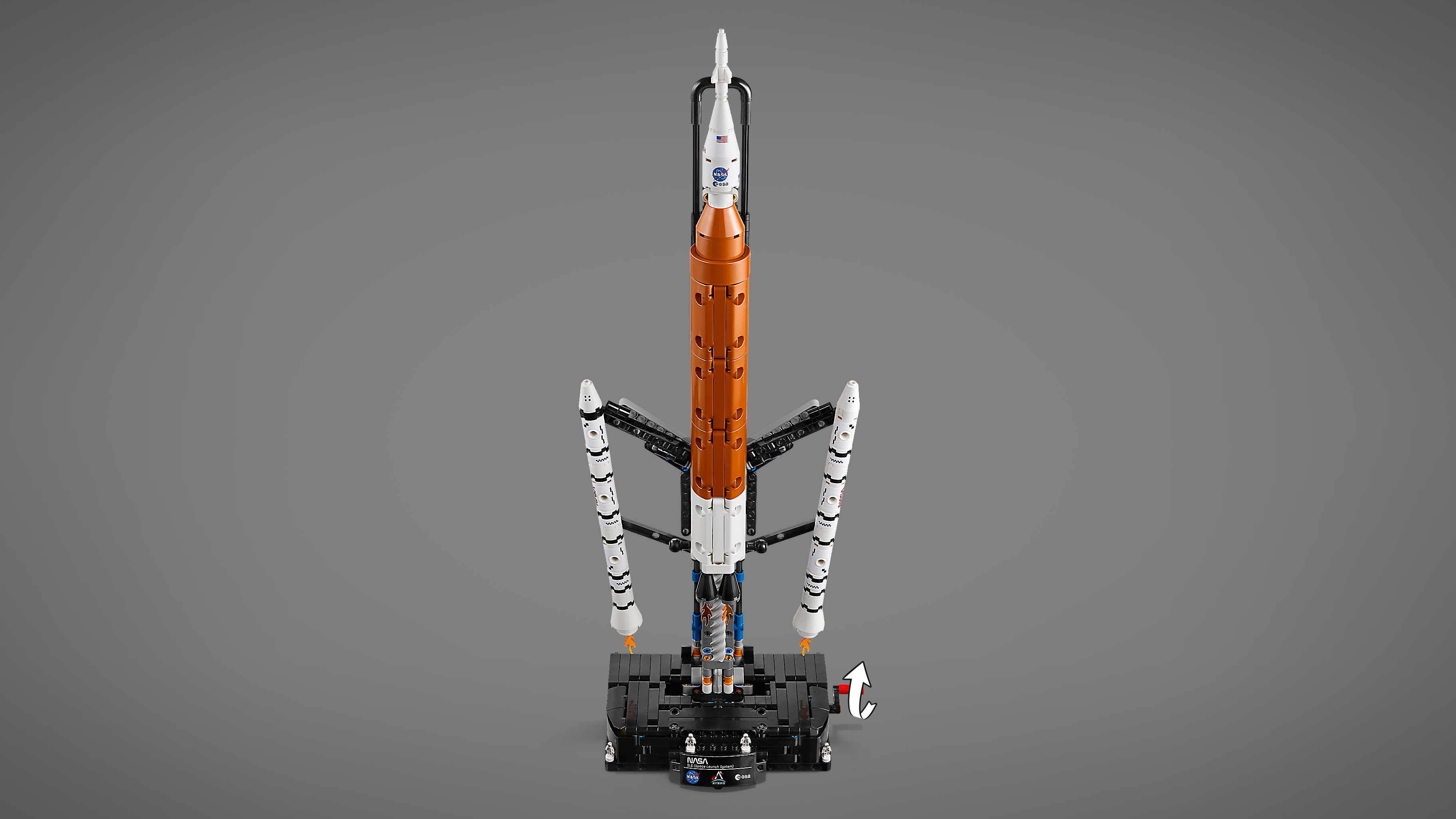 LEGO 42221 Technic Ракета с системой космического запуска NASA Artemis фото 11