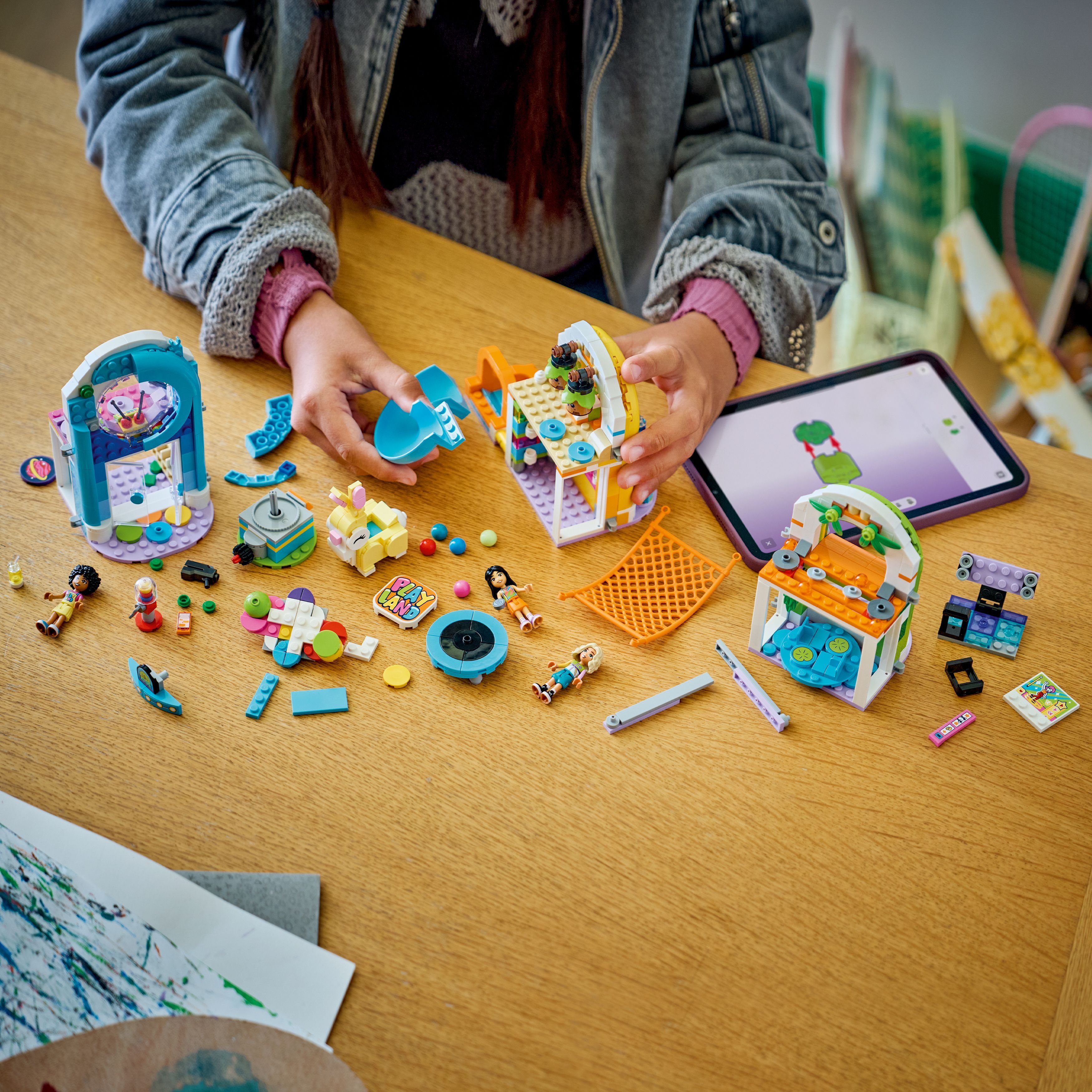 LEGO 42686 Friends Веселая крытая игровая площадка фото 10