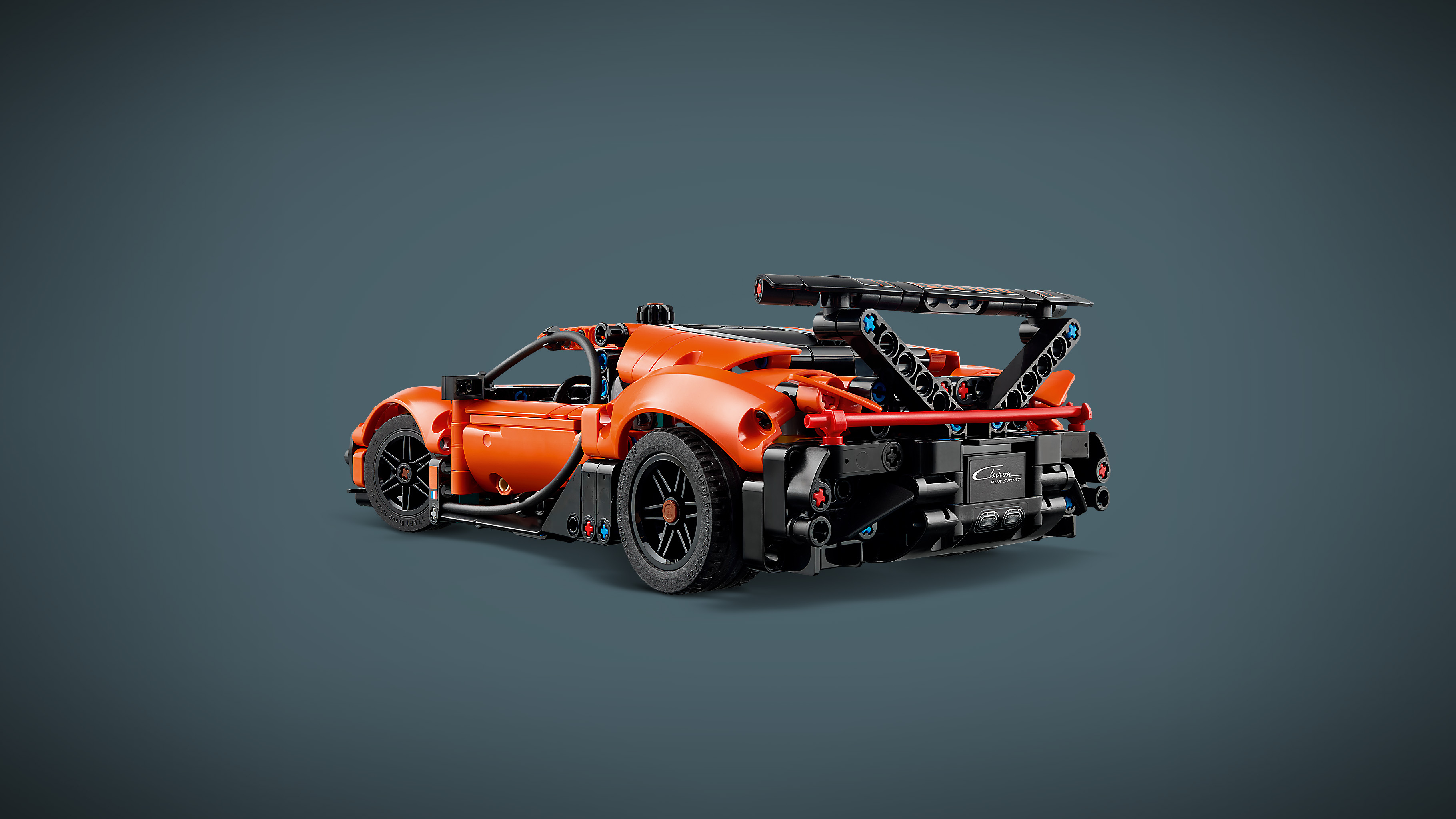LEGO 42222 Technic Гиперкар Bugatti Chiron Pur Sport фото 12